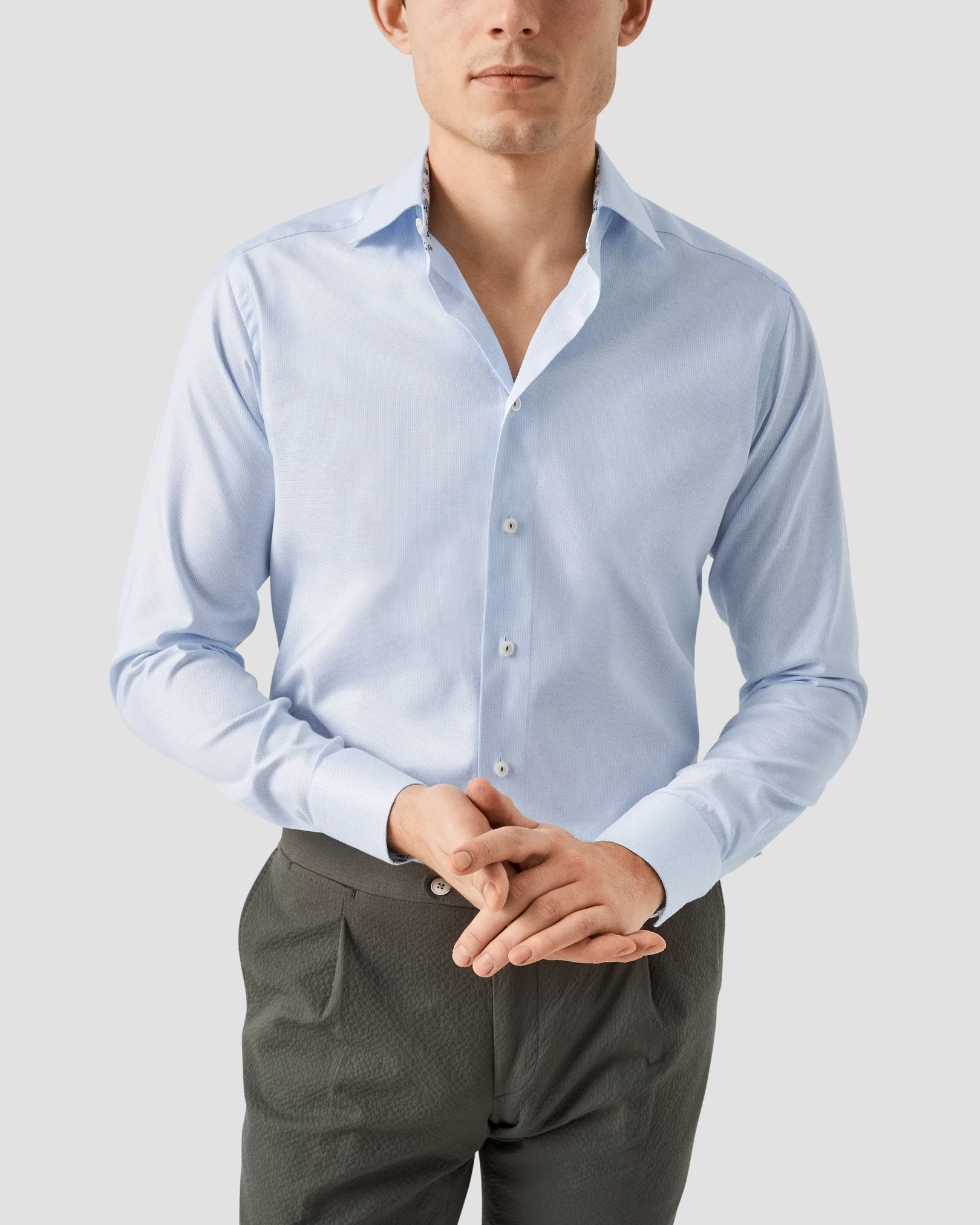 Eton - light blue twill special details