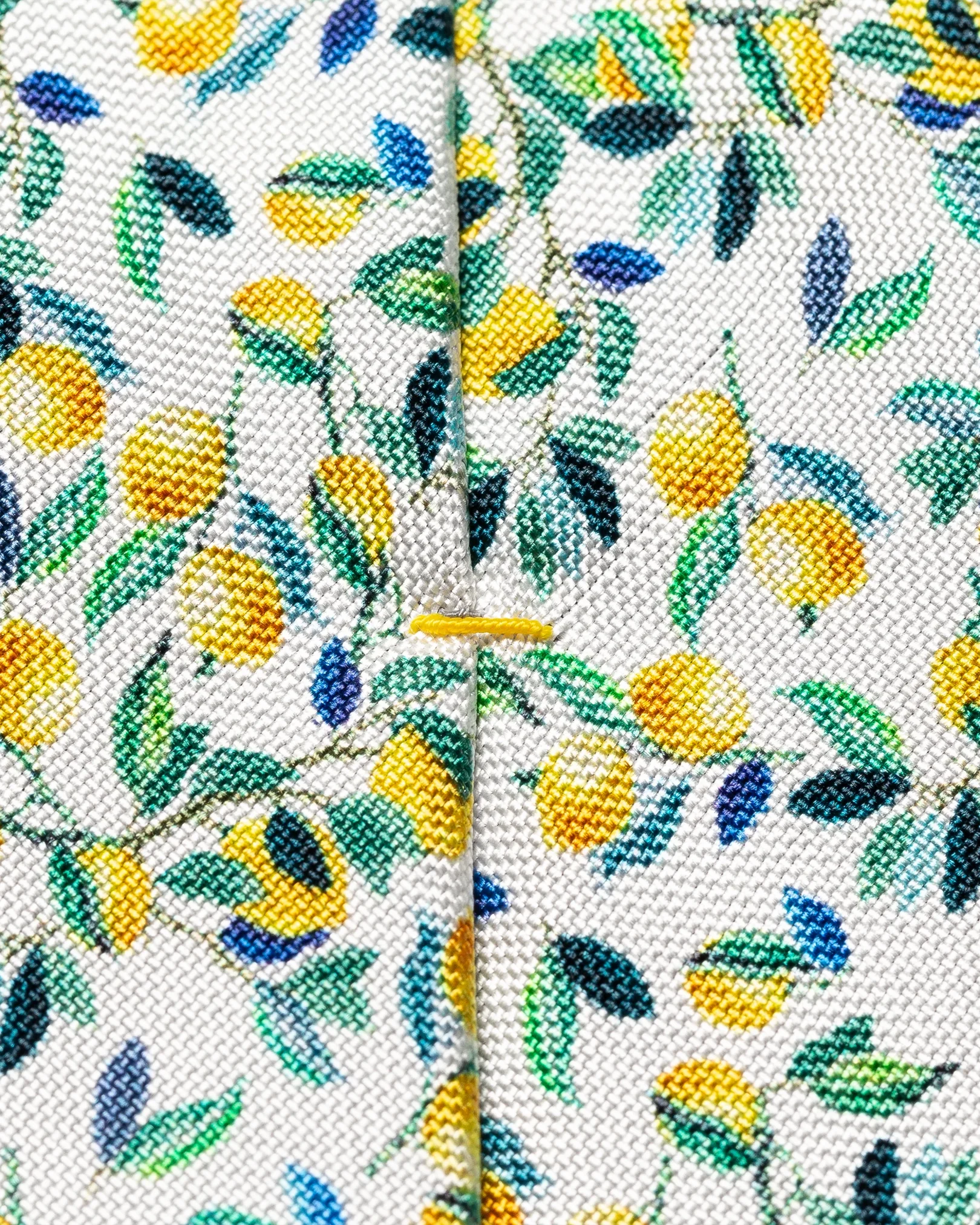 Eton - lemon print tie