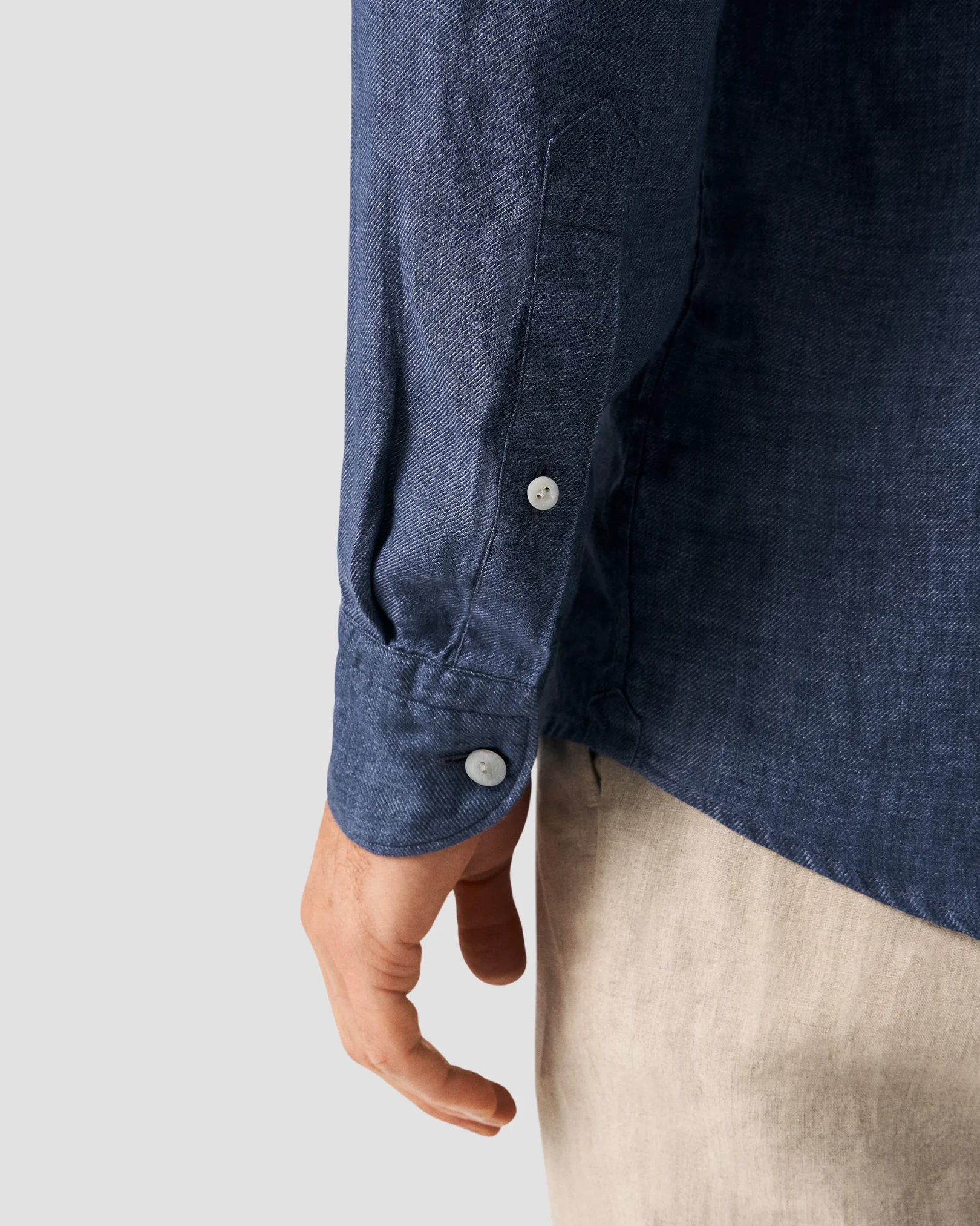 Eton - solid navy linen shirt wide spread