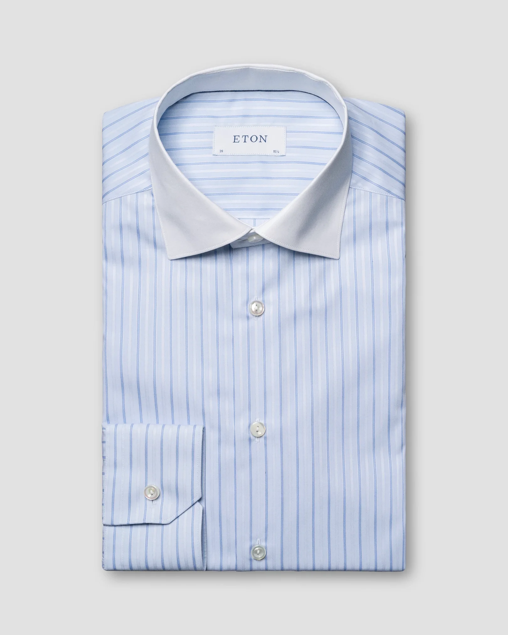 Eton - light blue pique cut away collar single cuff slim fit