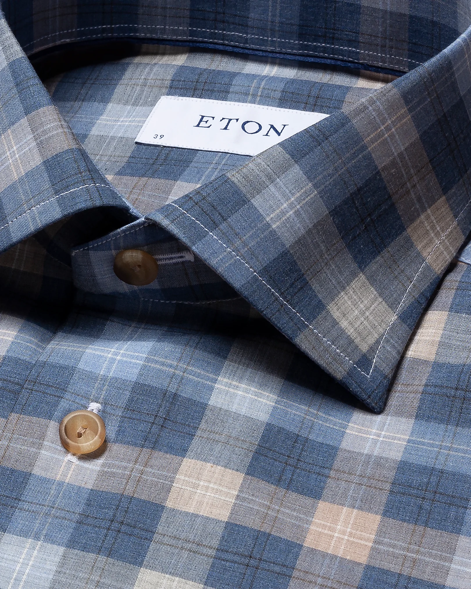 Eton - mid blue lightweight flannel cut away single slim