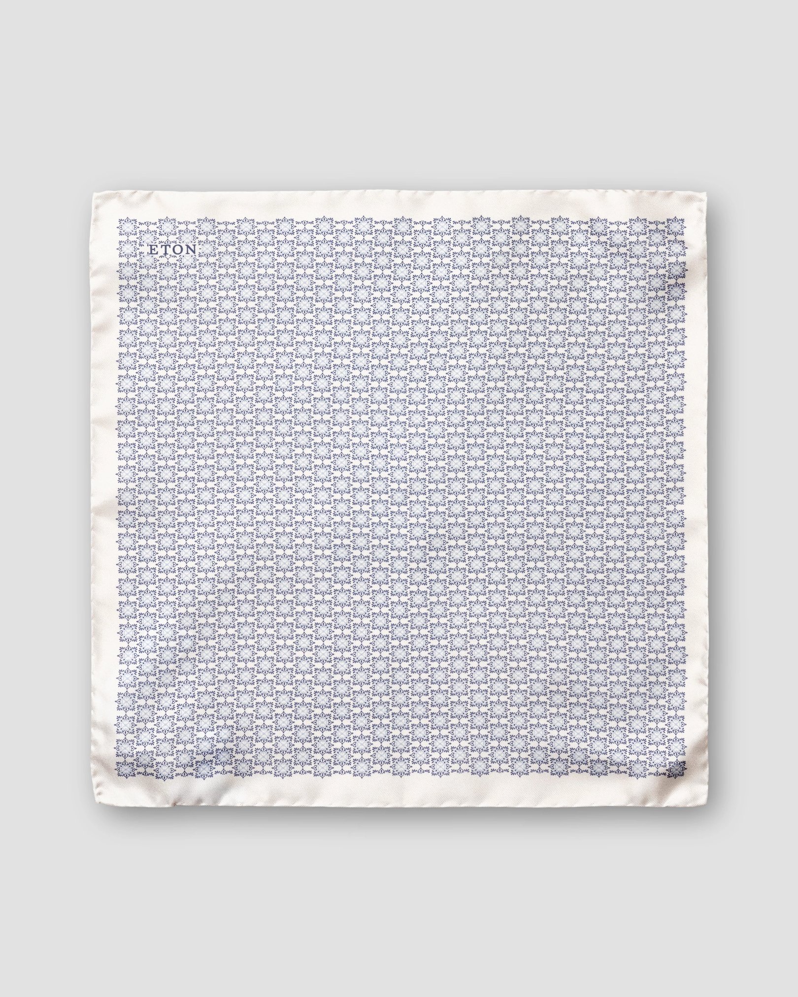 Eton - white silk weave pocket square