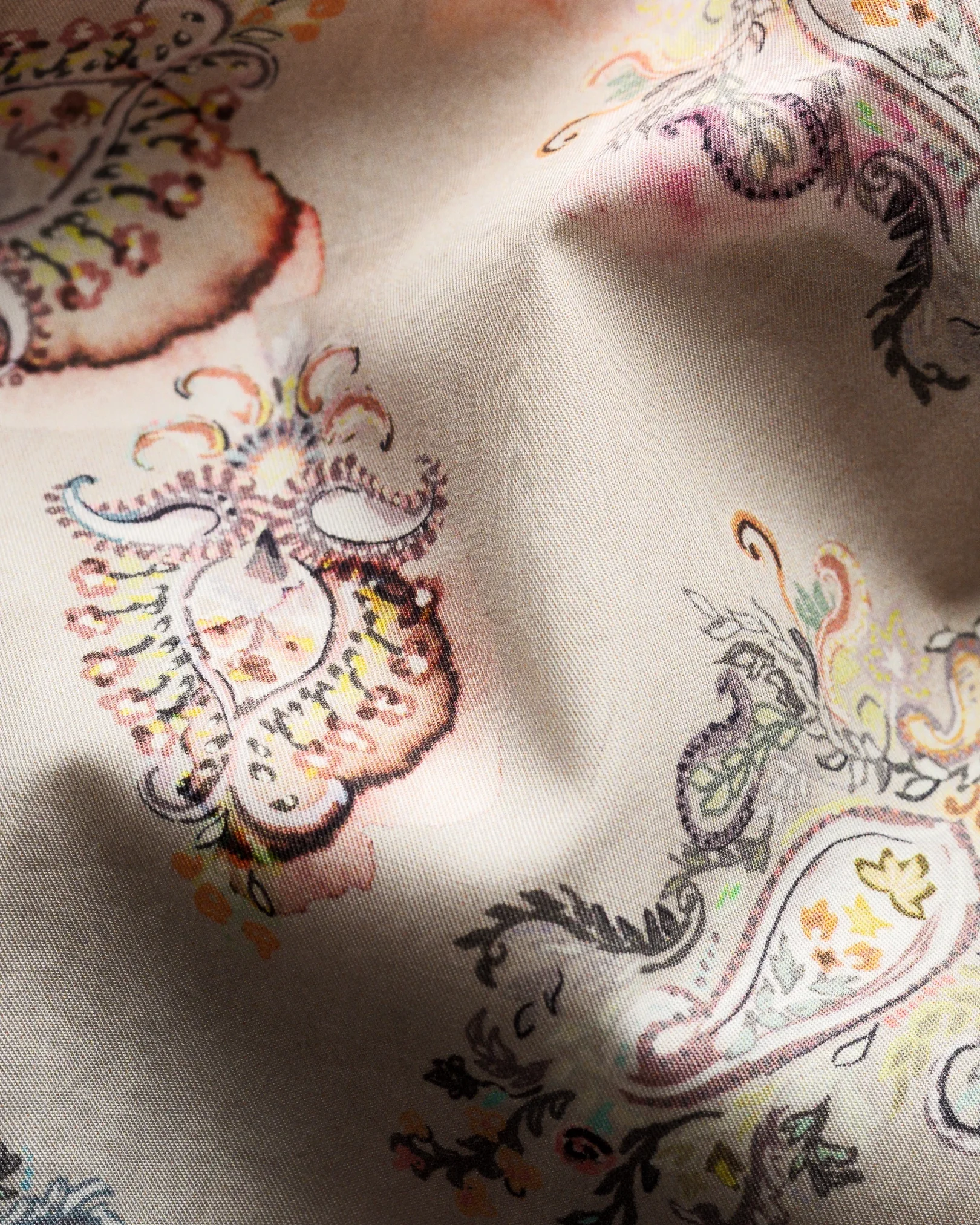 Eton - light blue fine twill paisley print