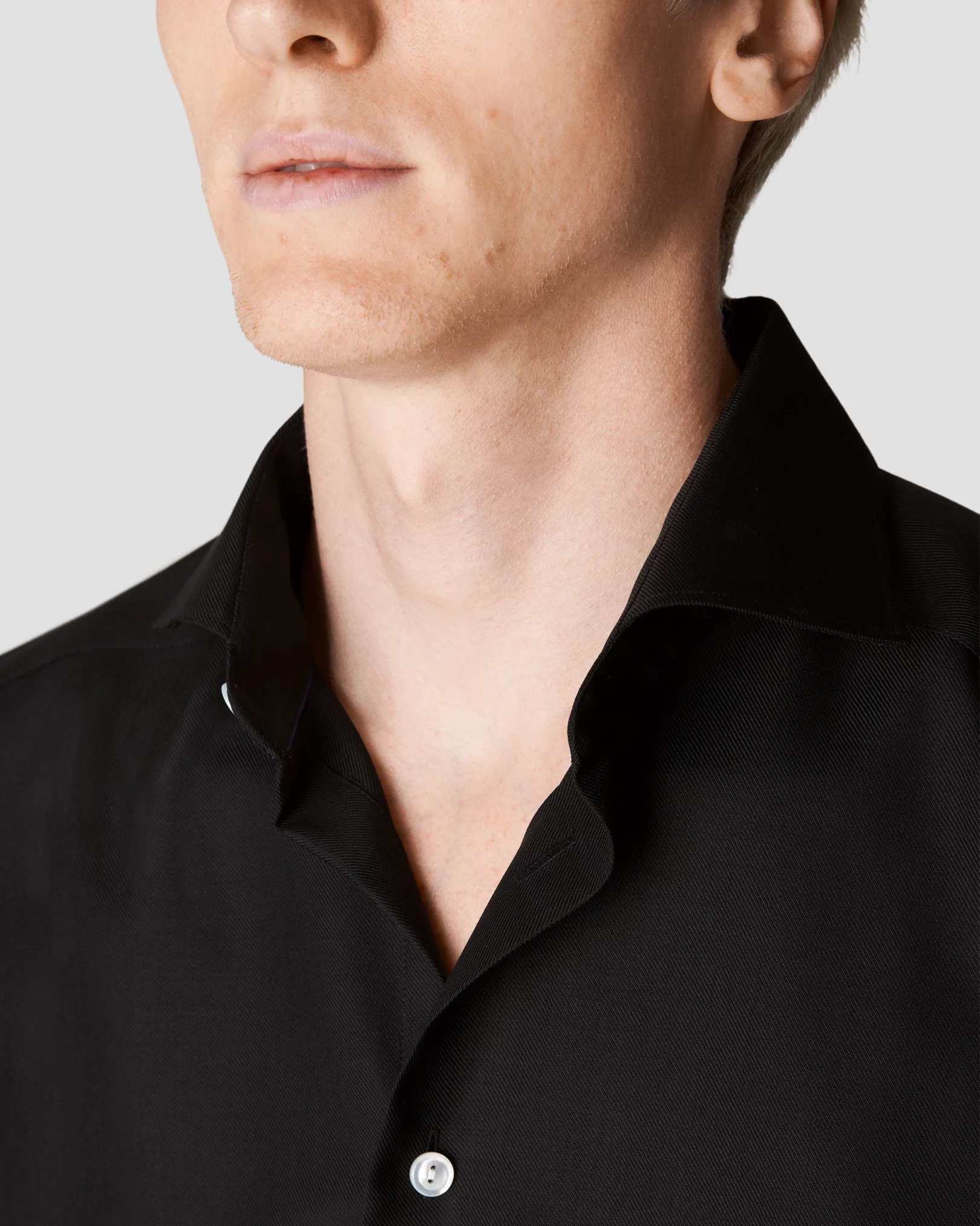 Eton - black merino