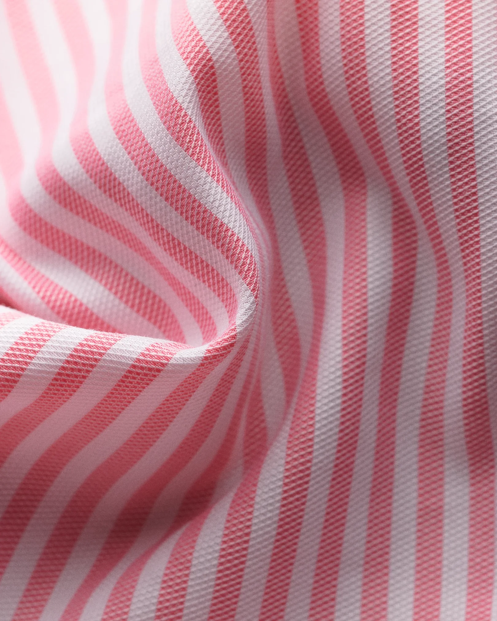 Eton - pinkred satin