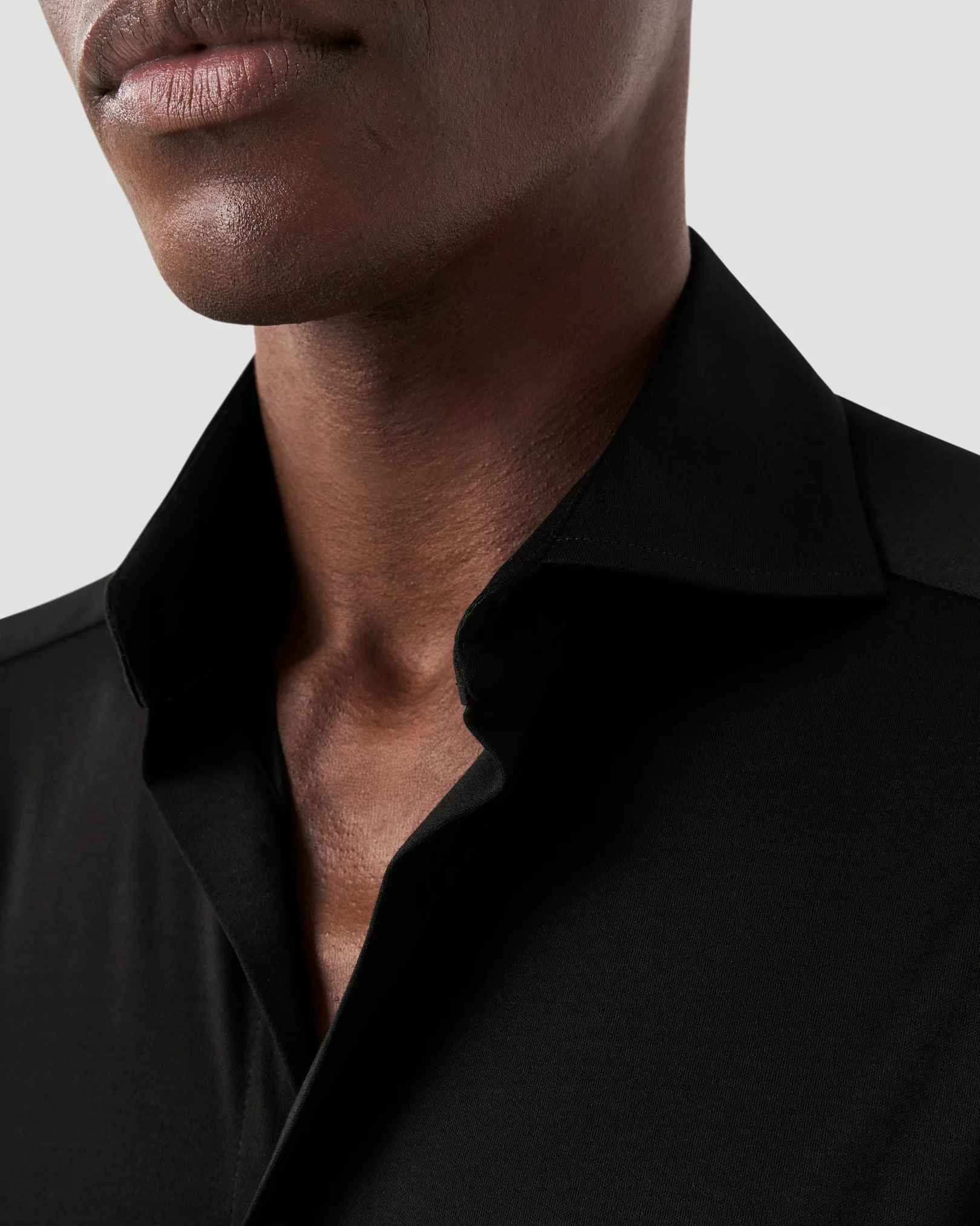 Eton - black solid colored jersey