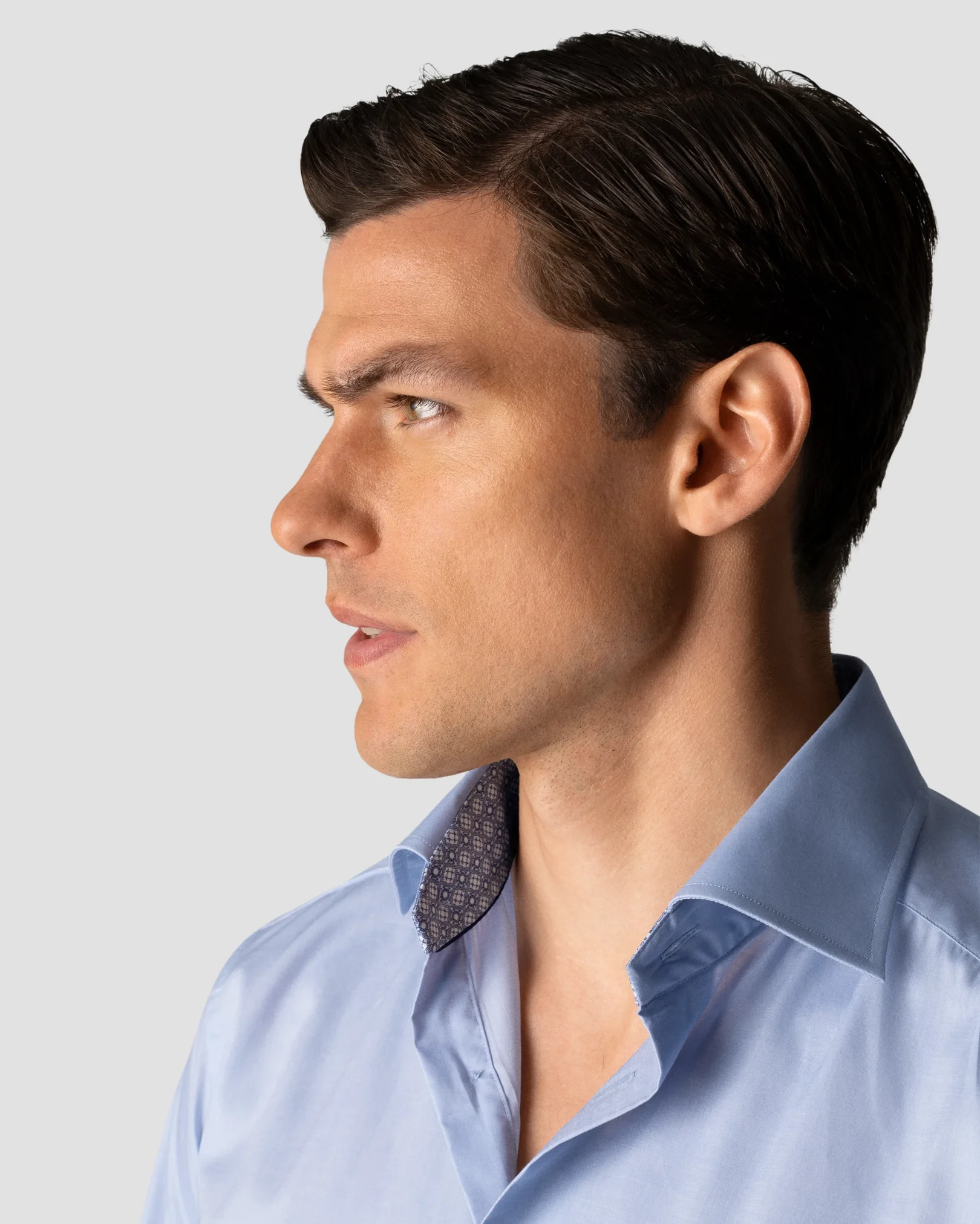Eton - light blue fine twill stretch