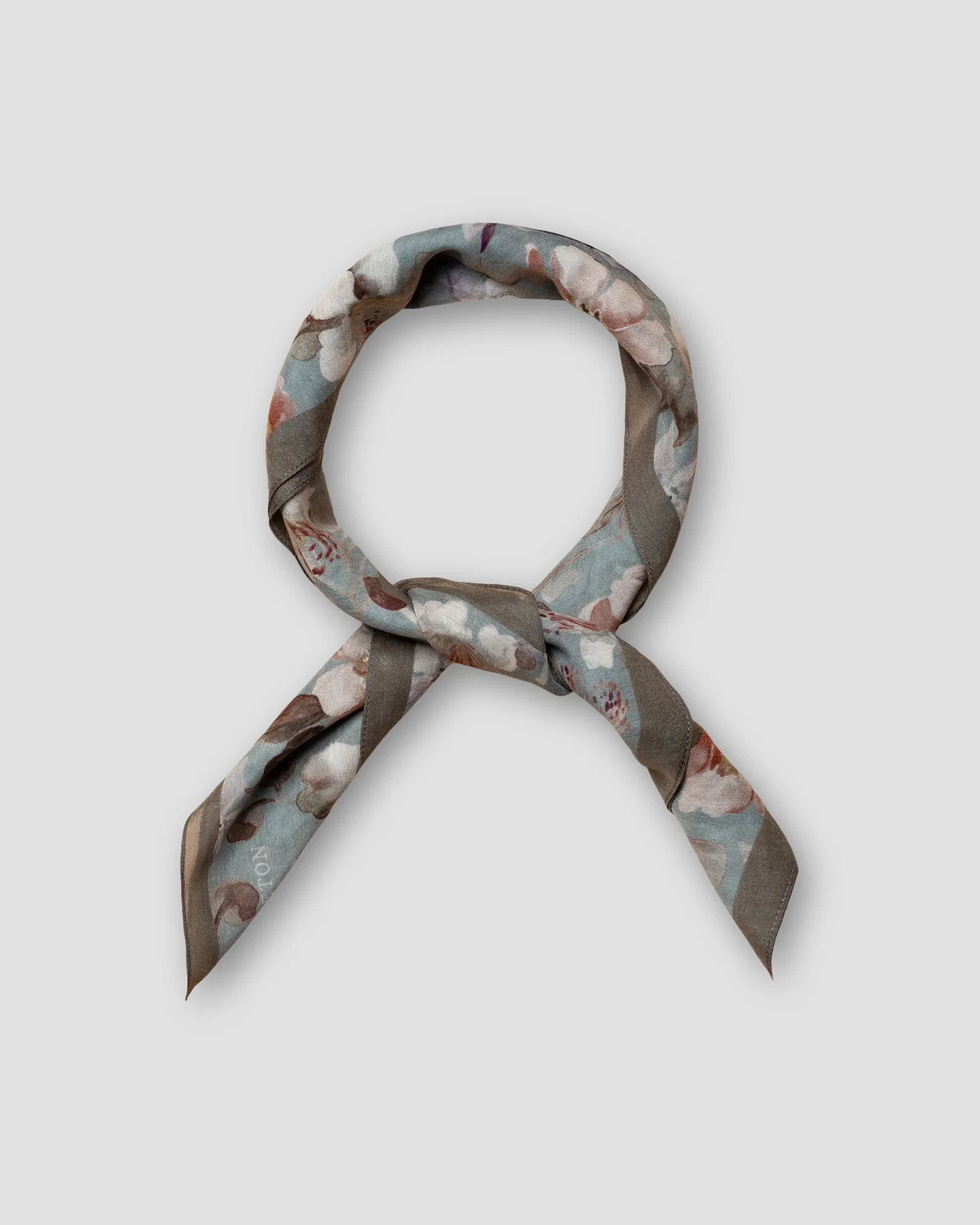 Eton - mid blue bandana