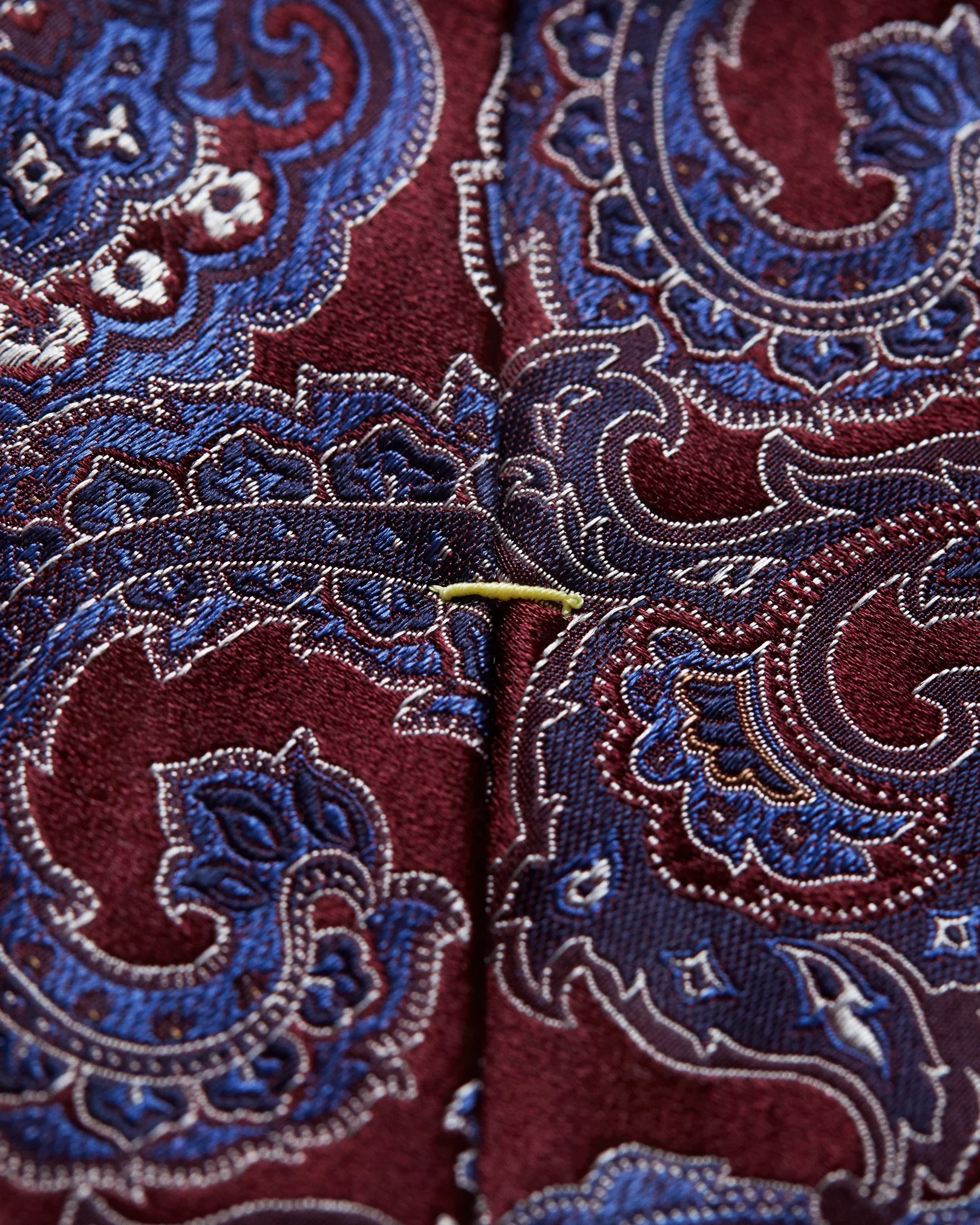 Eton - red jacquard paisley tie