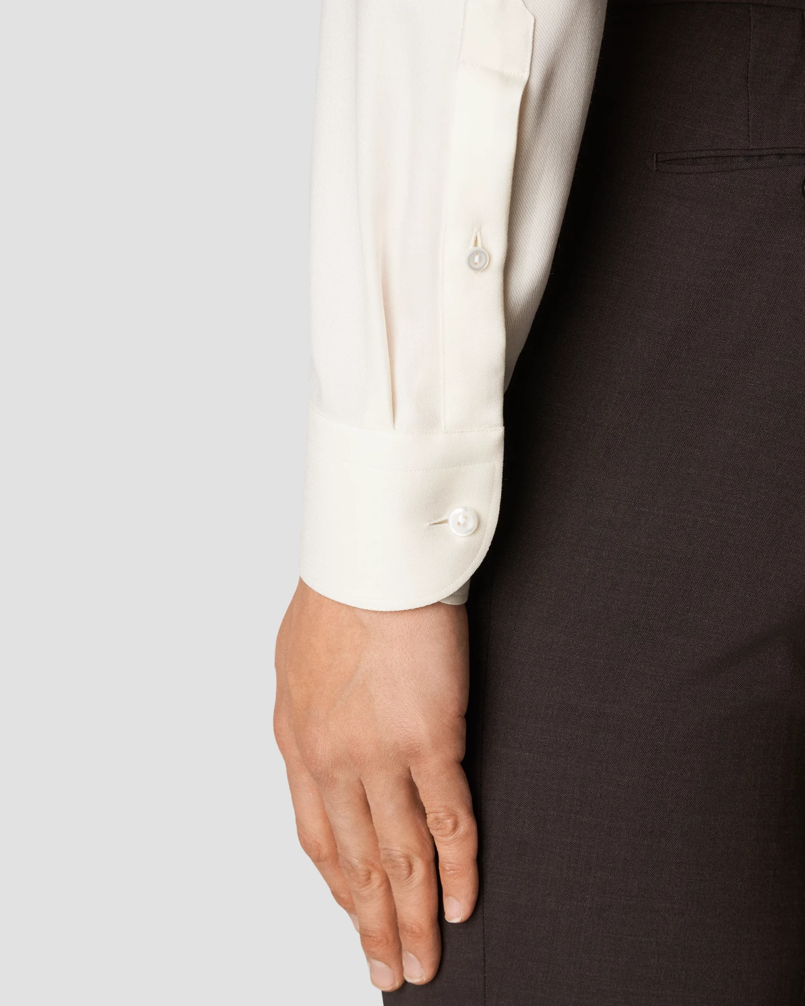 Eton - white merino