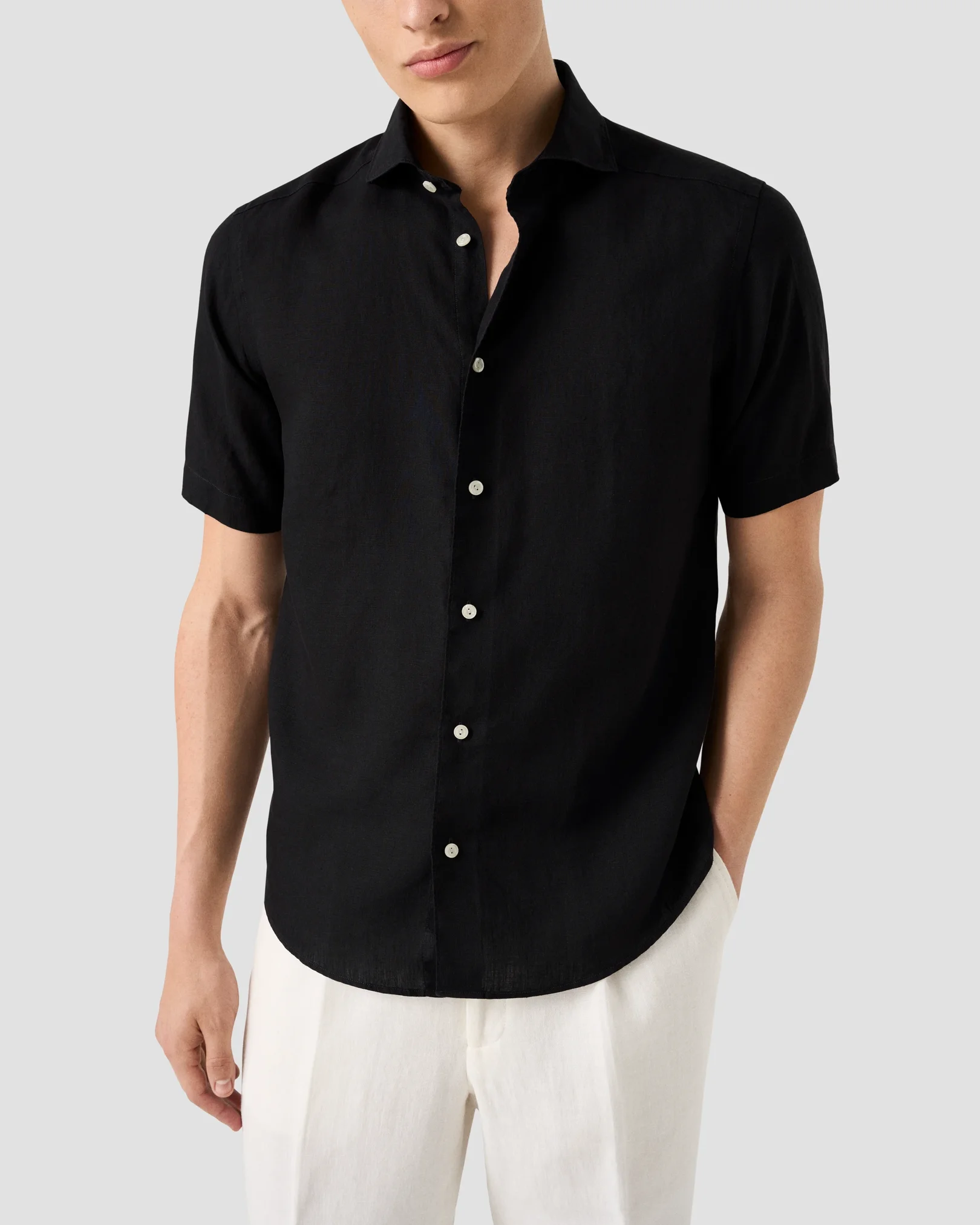 Eton - black solid short sleeve linen shirt