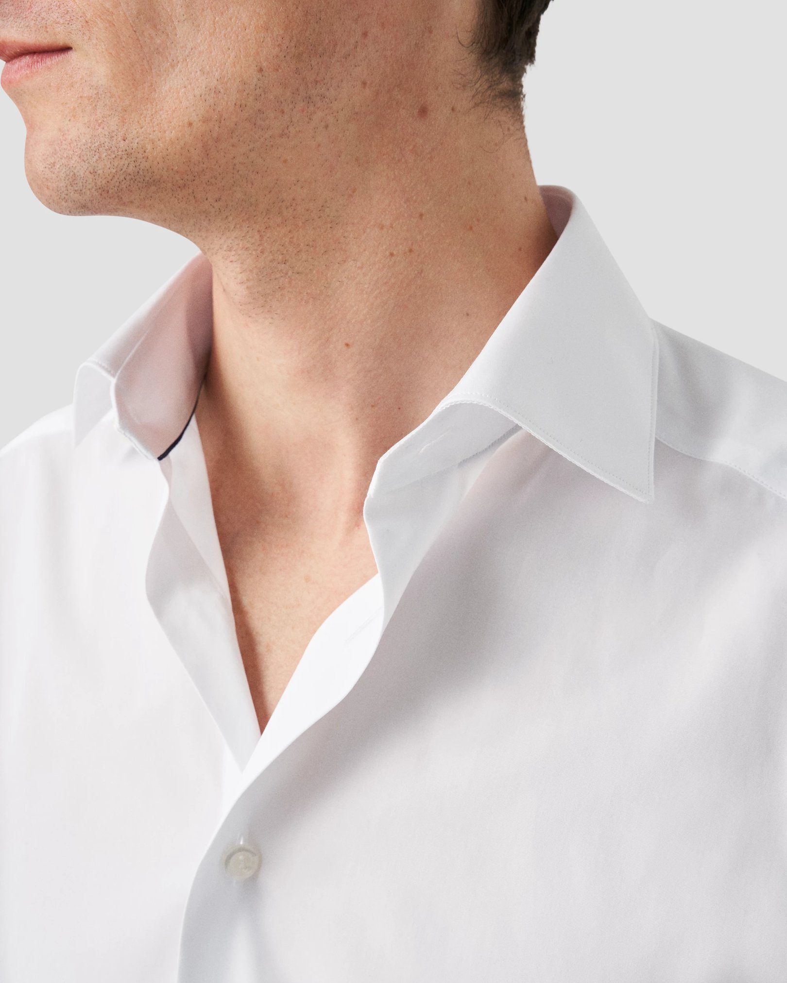 Eton - white downing