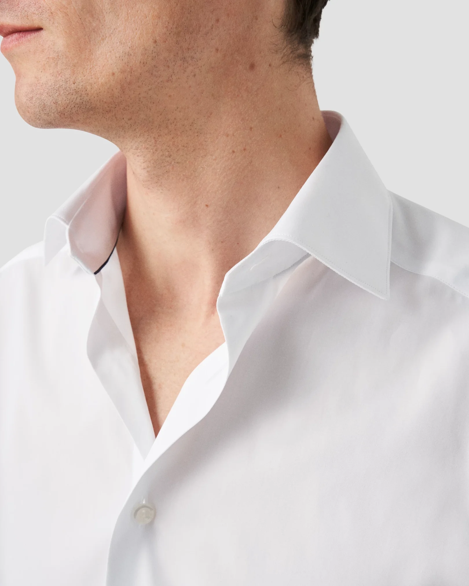 Eton - white downing