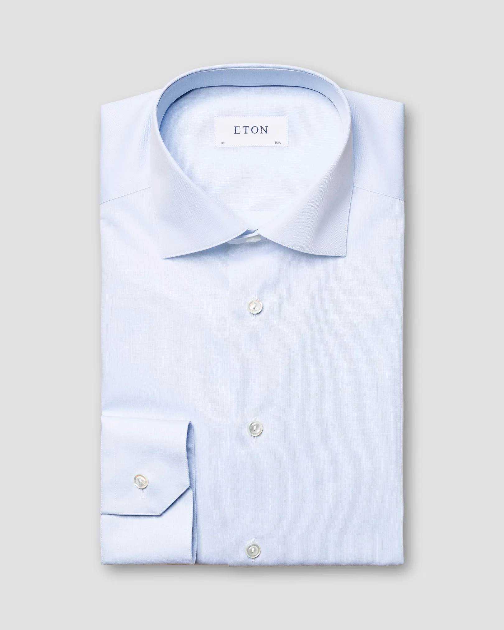Eton - light blue fine pique cutaway