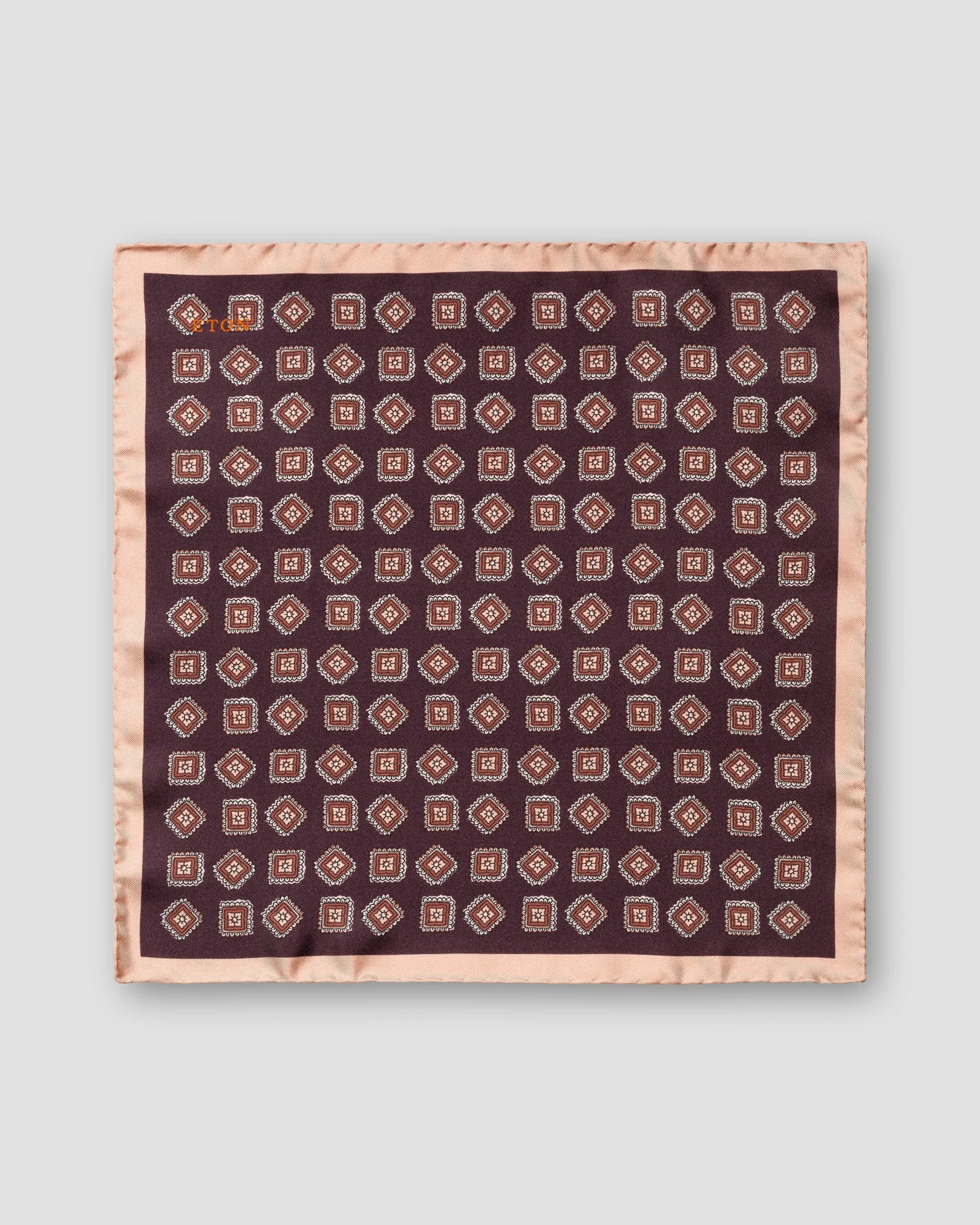 Eton - dark purple medallion pattern
