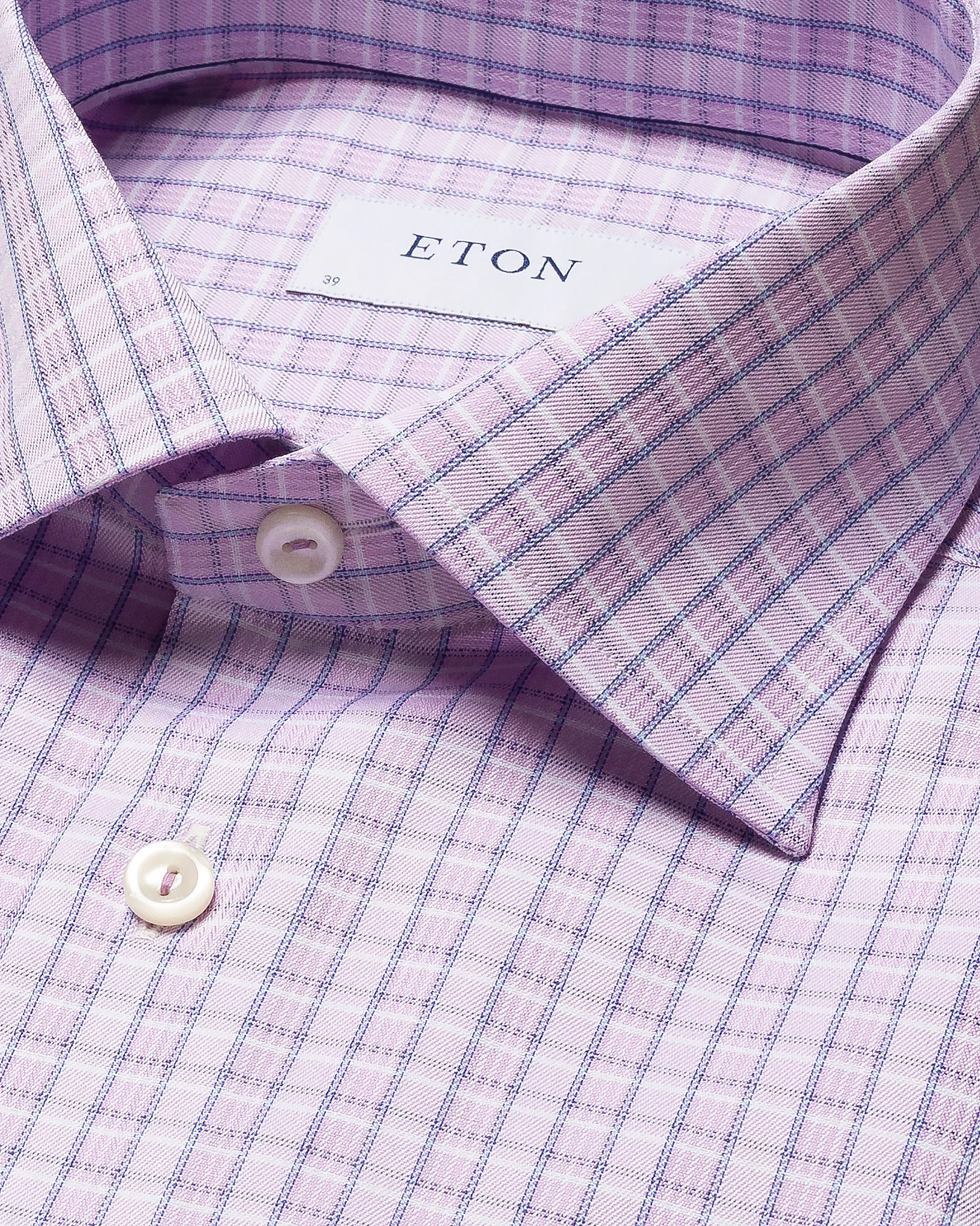 Eton - light purple signature twill cut away single checked