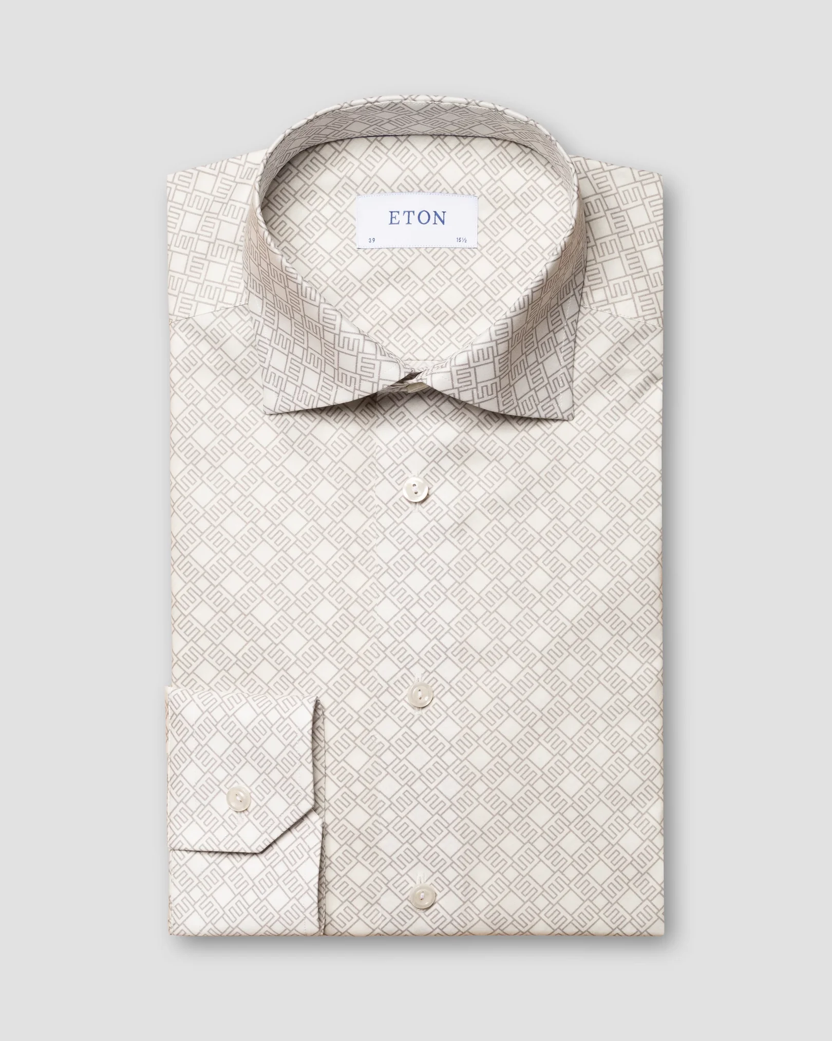 Eton - white fine twill cut away