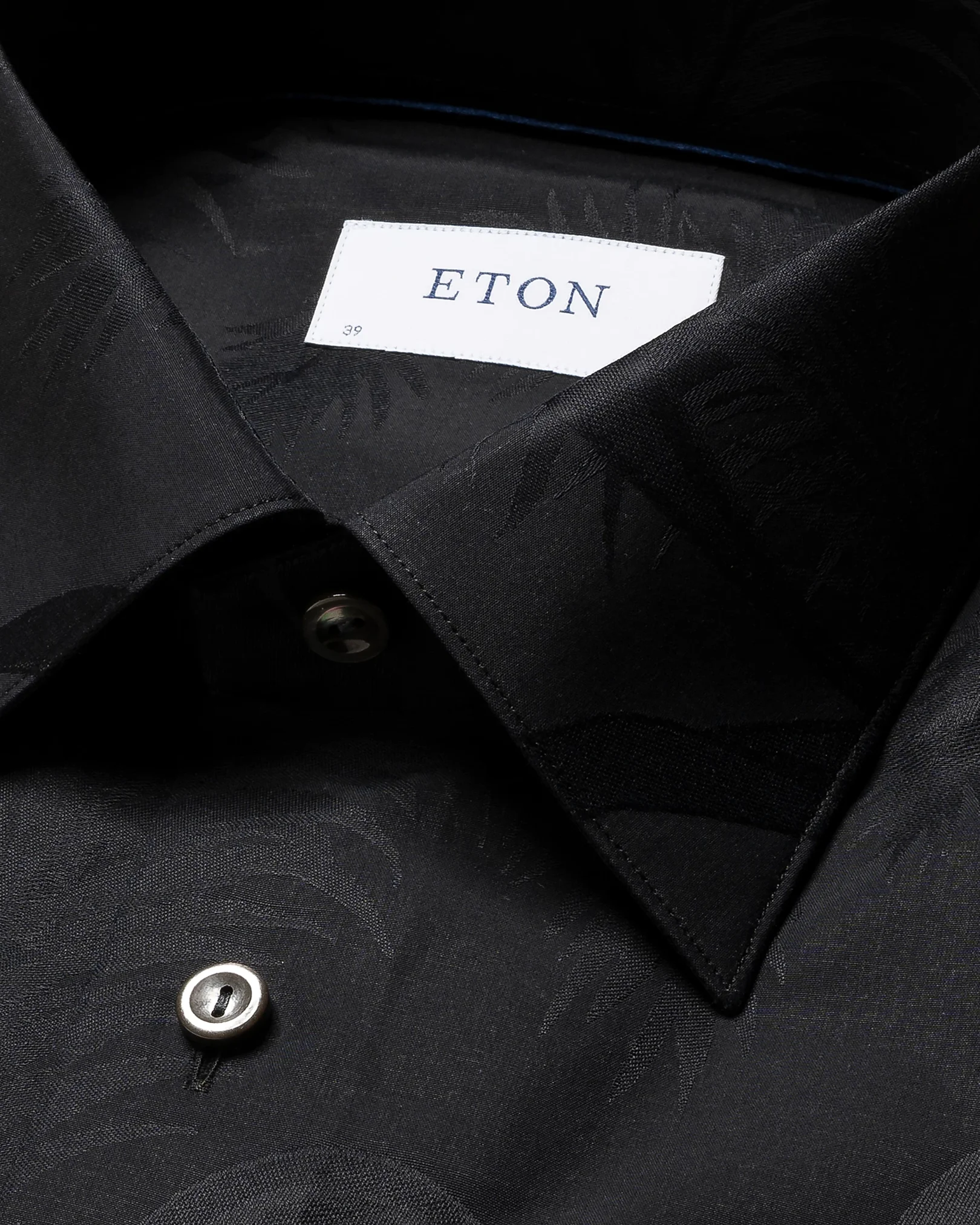Eton - black jacquard moderate cut away