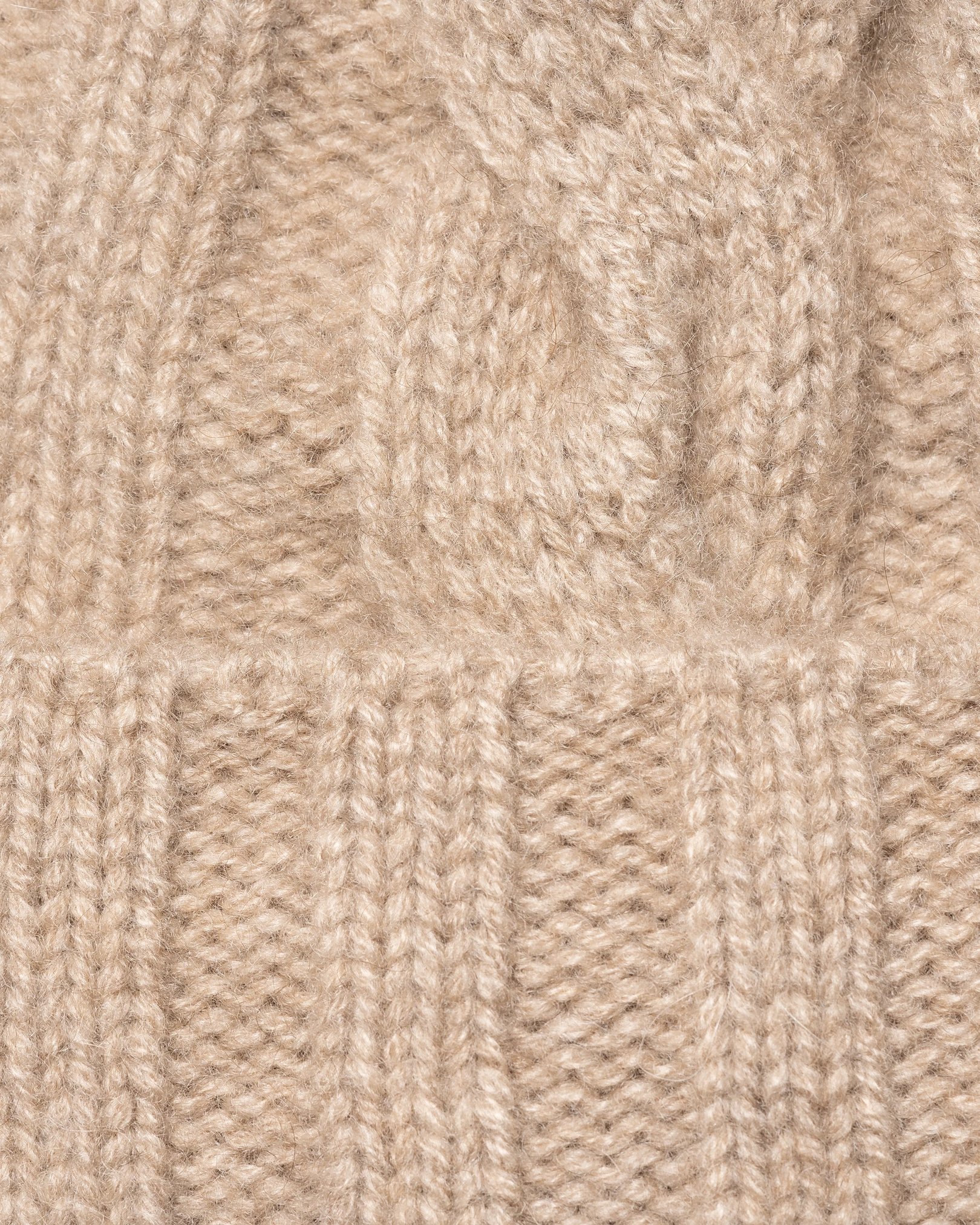 Eton - beige beanie