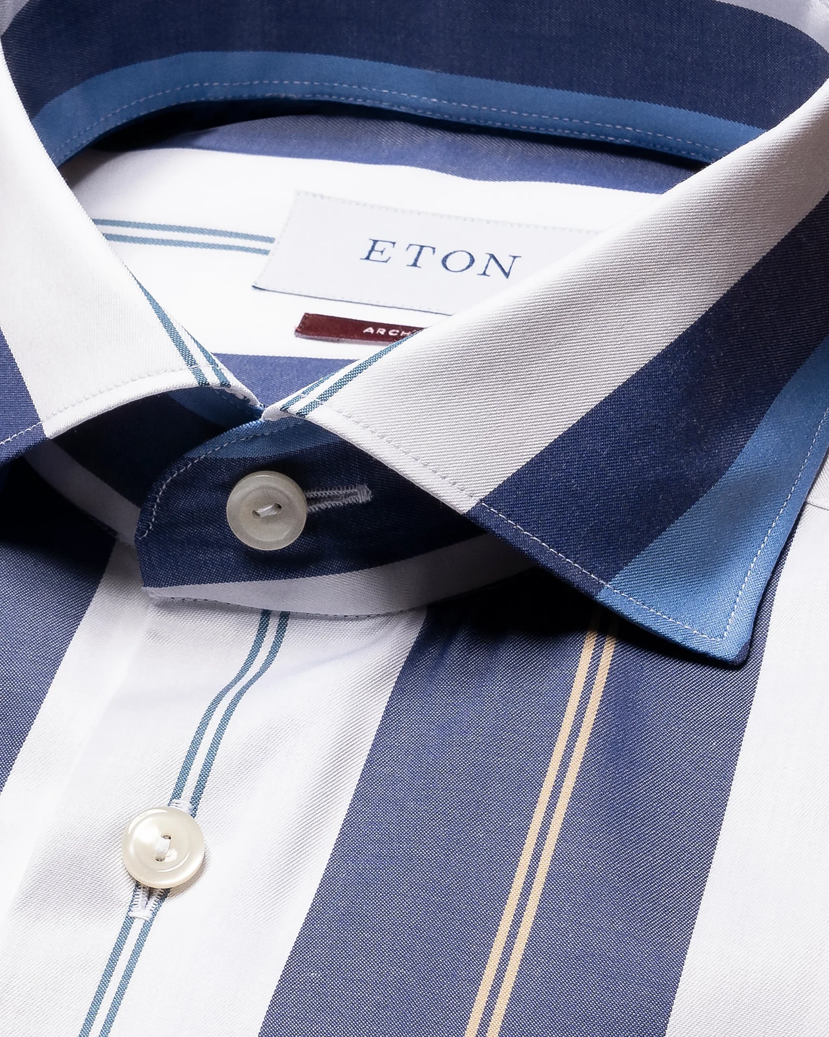 Eton - red signature twill