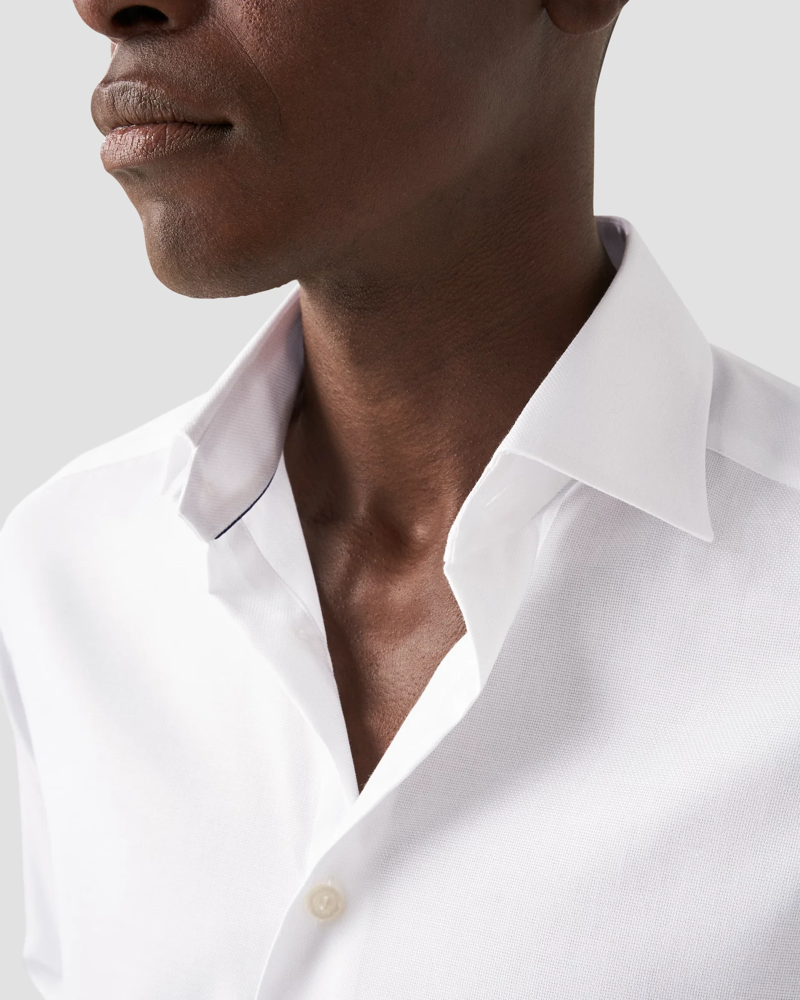 Eton - white royal dobby cut away