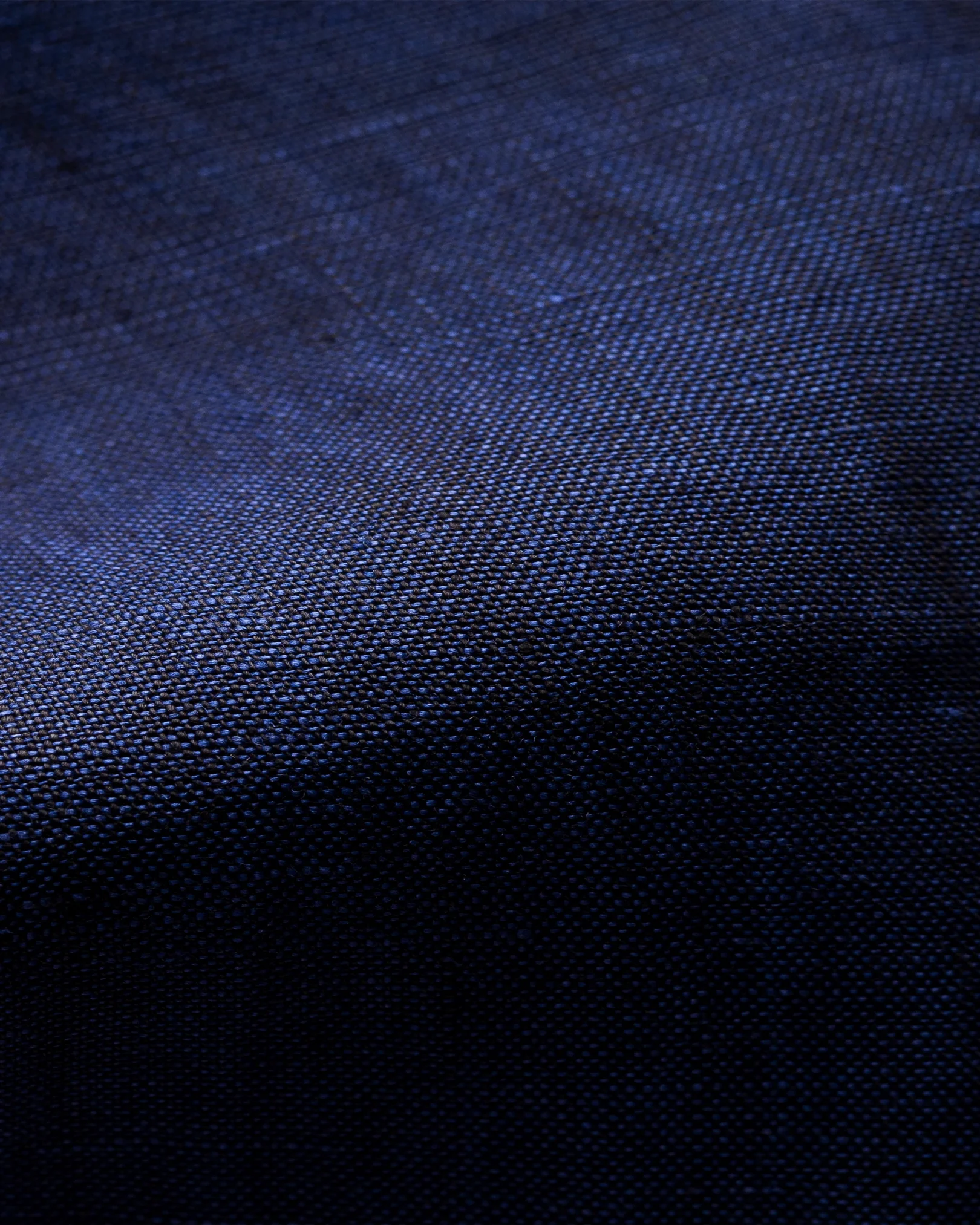 Eton - navy linen extreme cut away shirt