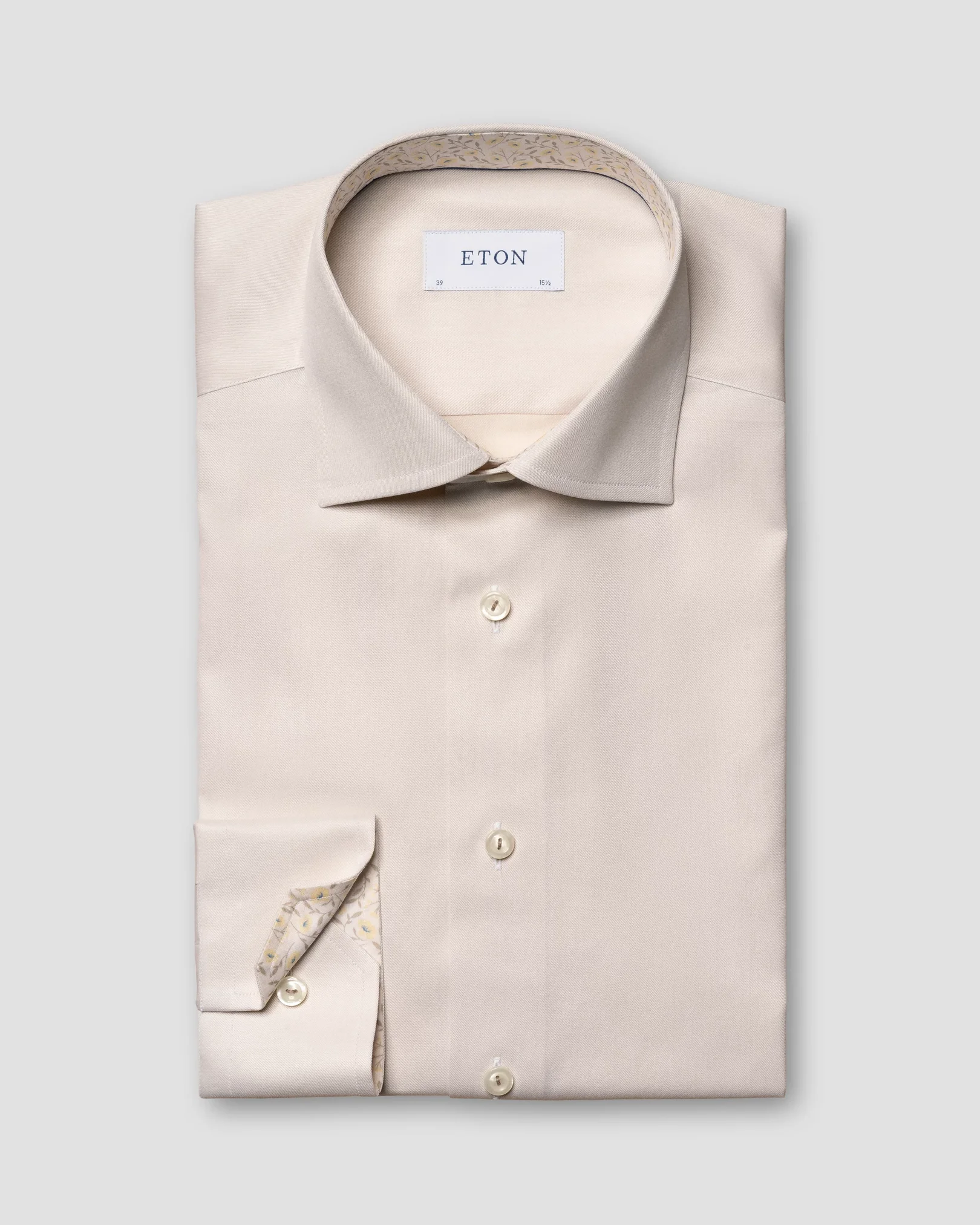 Eton - beige signature twill special details
