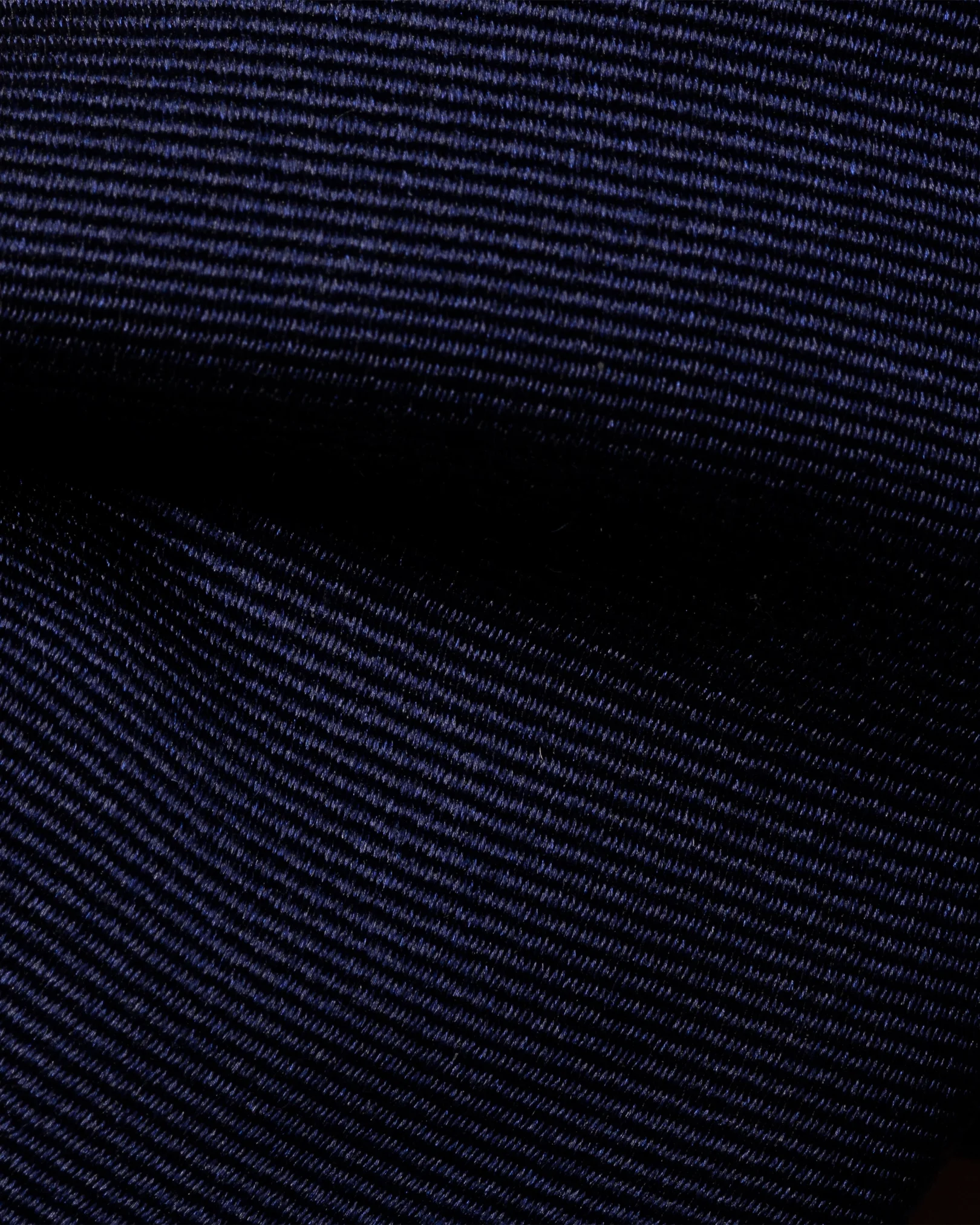 Eton - navy bow tie ready tied