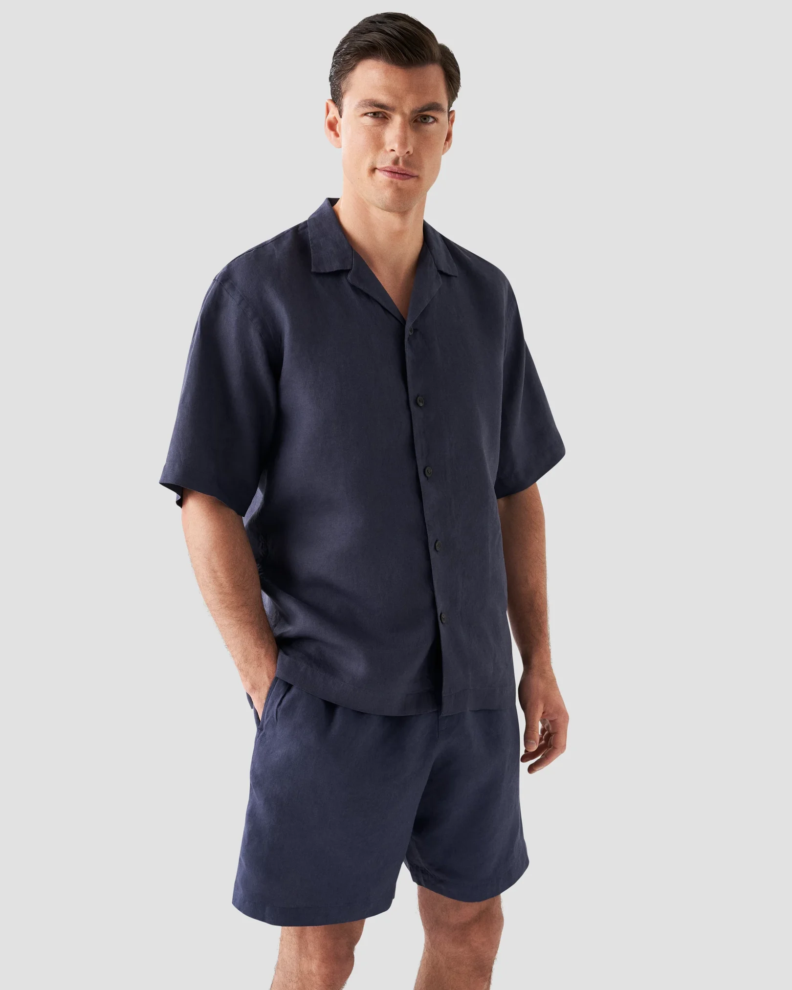Eton - navy linnen shorts