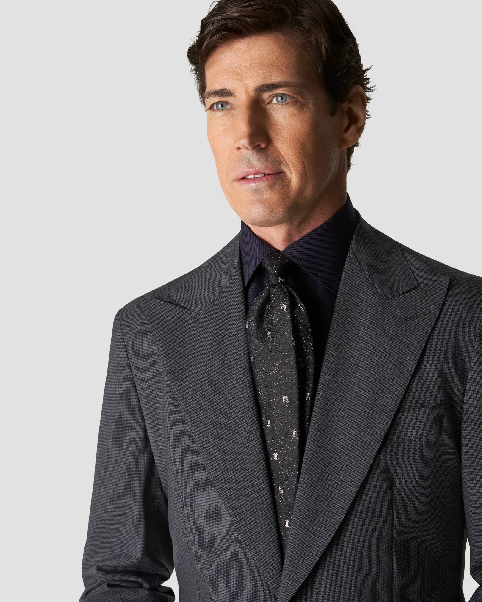 Eton - navy blue textured twill
