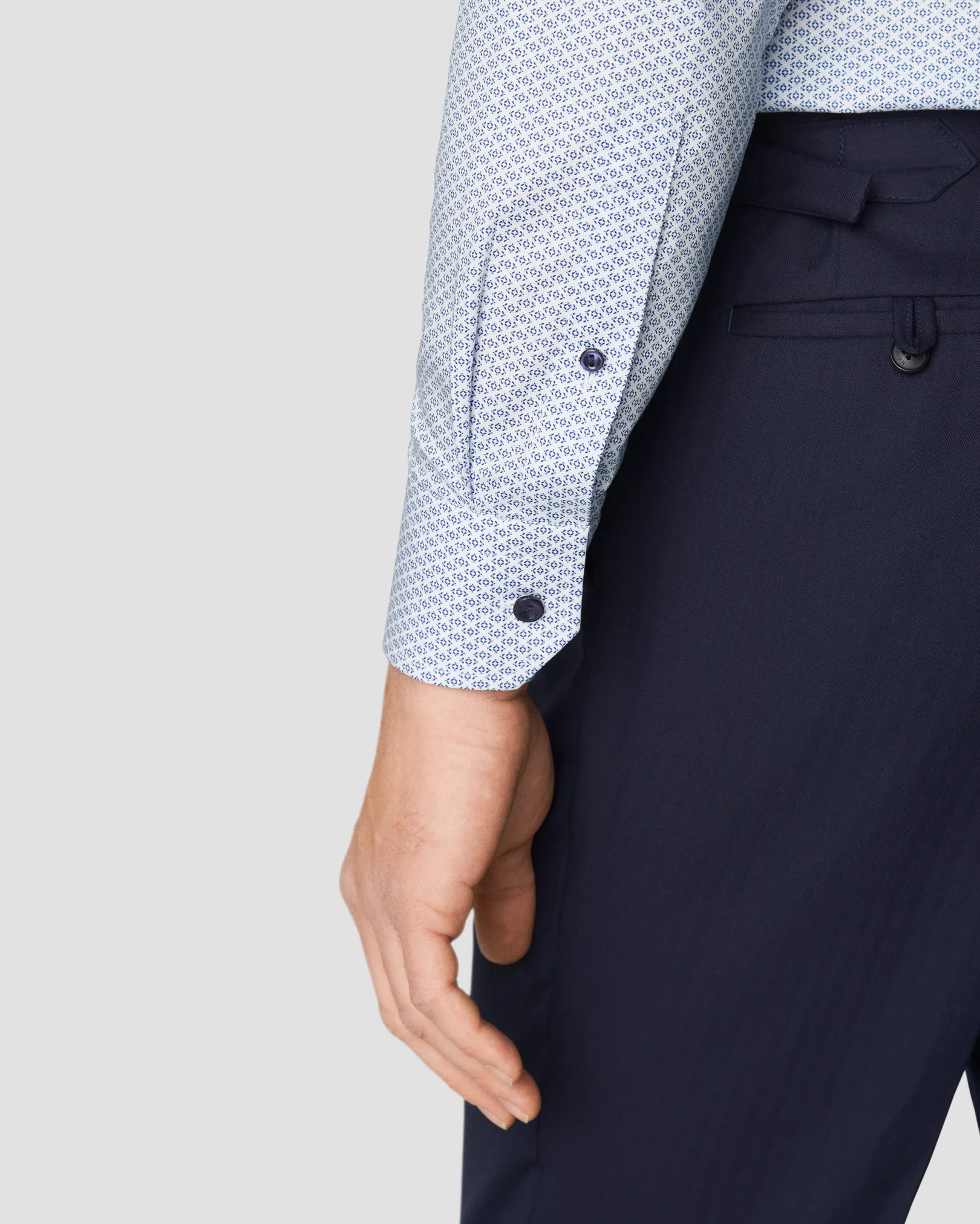 Eton - dark blue signature twill extreme cutaway