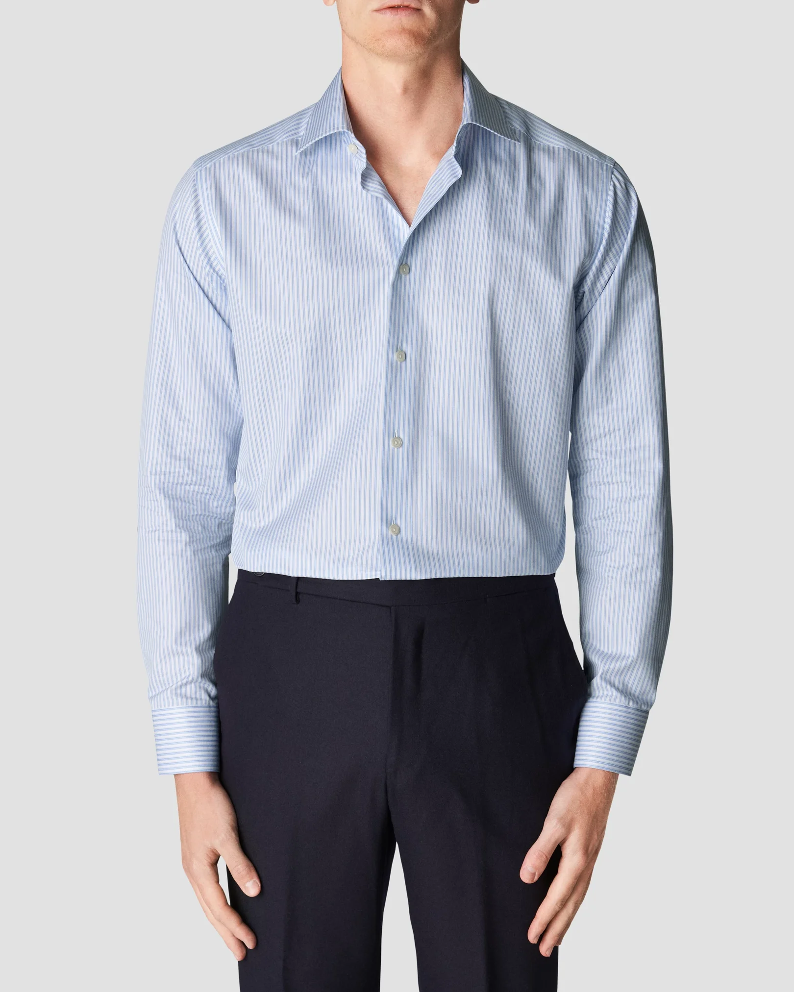 Eton - striped light blue signature twill