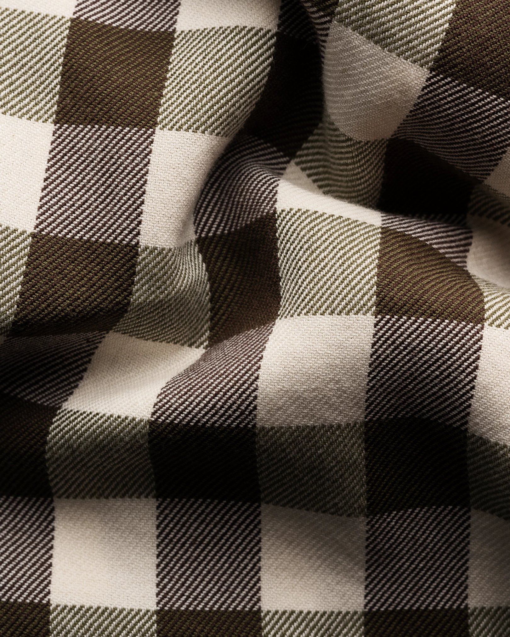 Eton - dark green twill wide spread