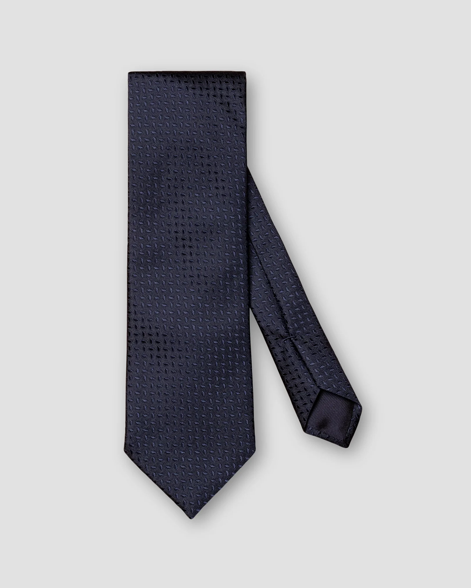 Eton - navy blue medallion pattern