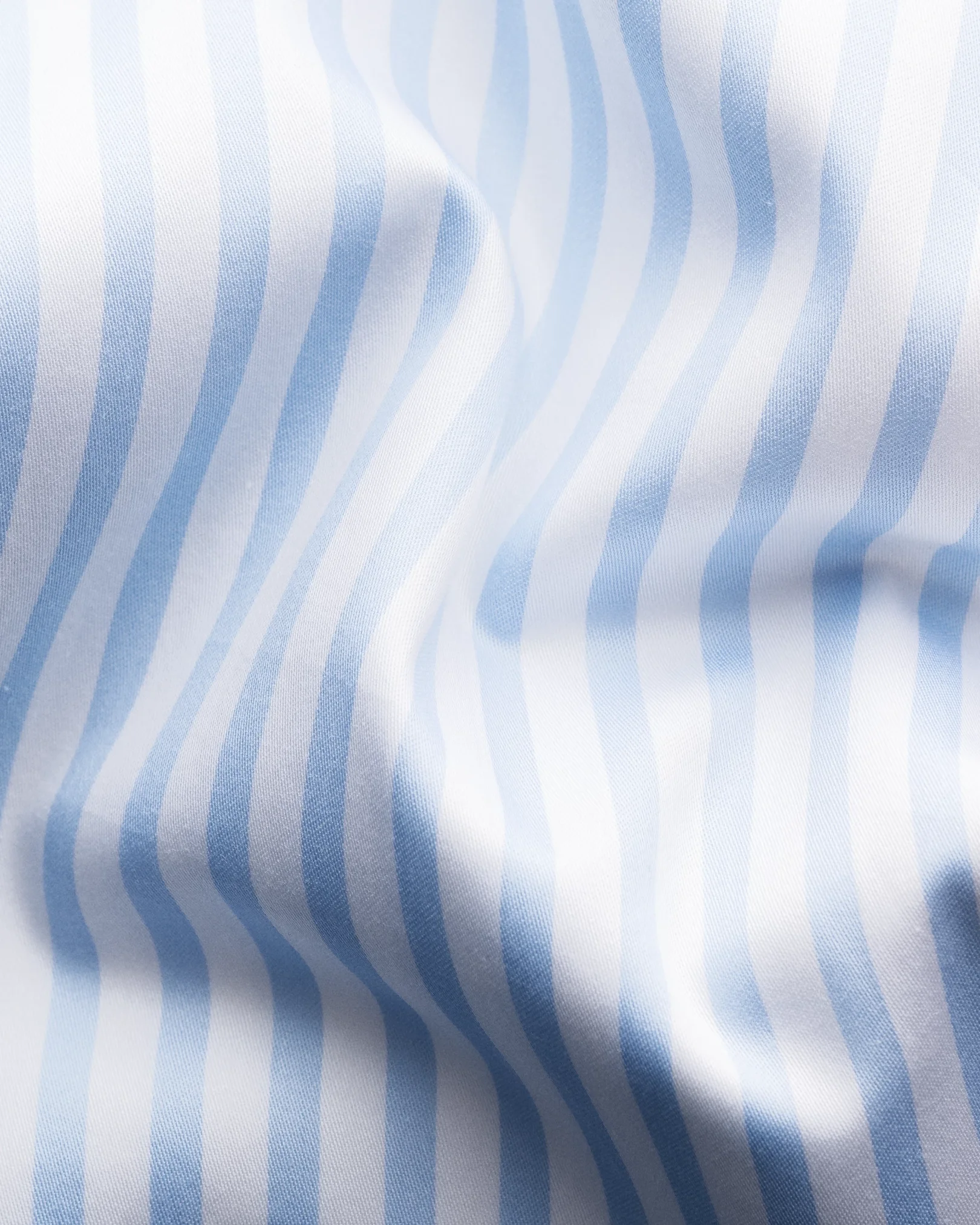 Eton - light blue satin