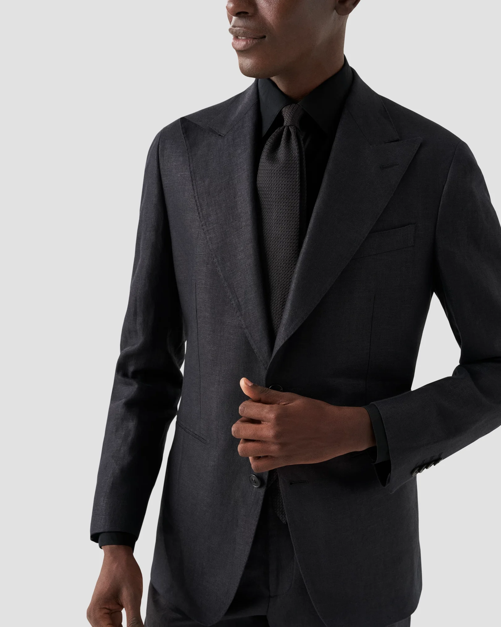 Eton - black jacquard moderate cut away