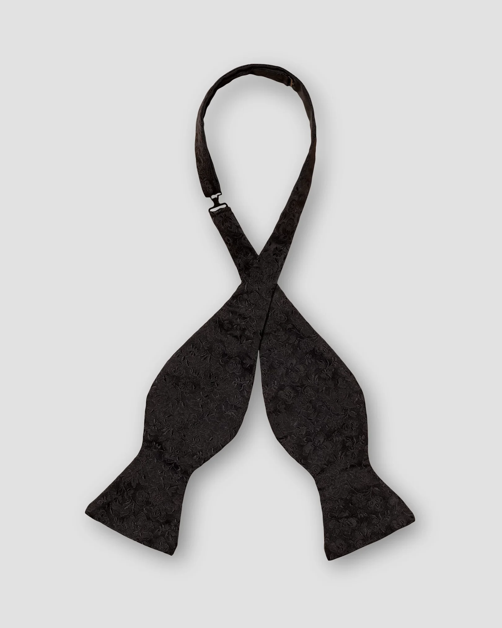 Eton - black flower printed bowtie