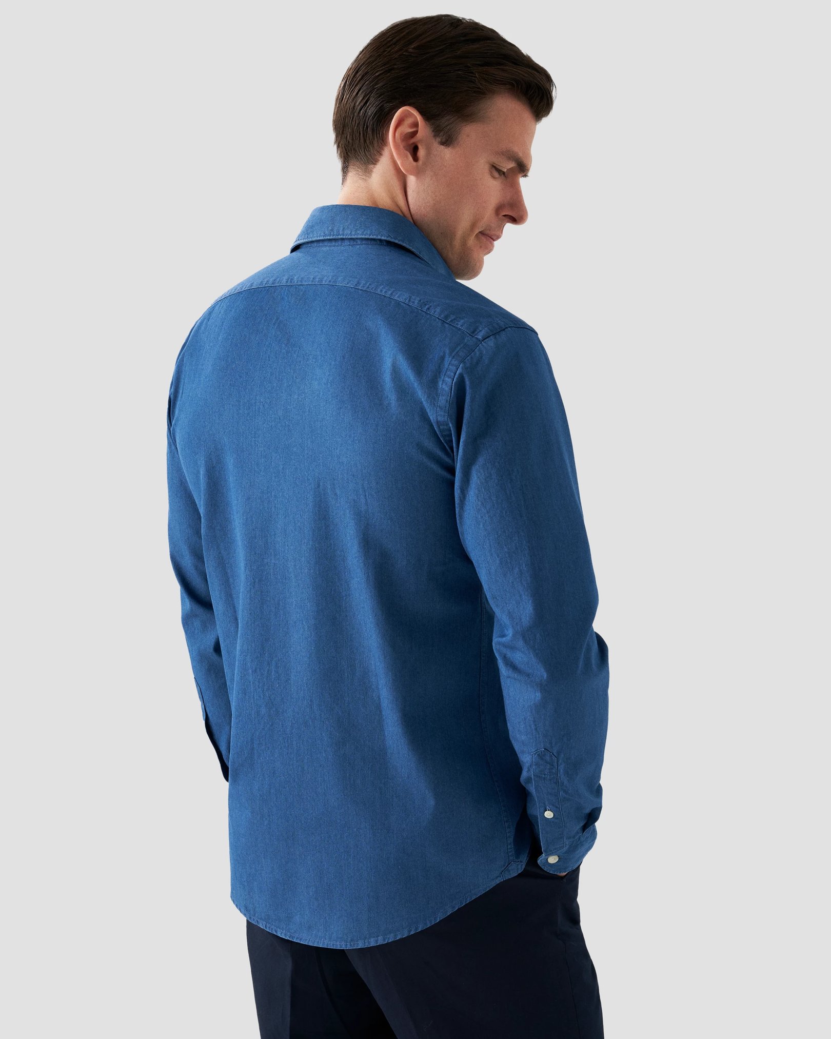 Eton - navy blue indigo wide spread collar