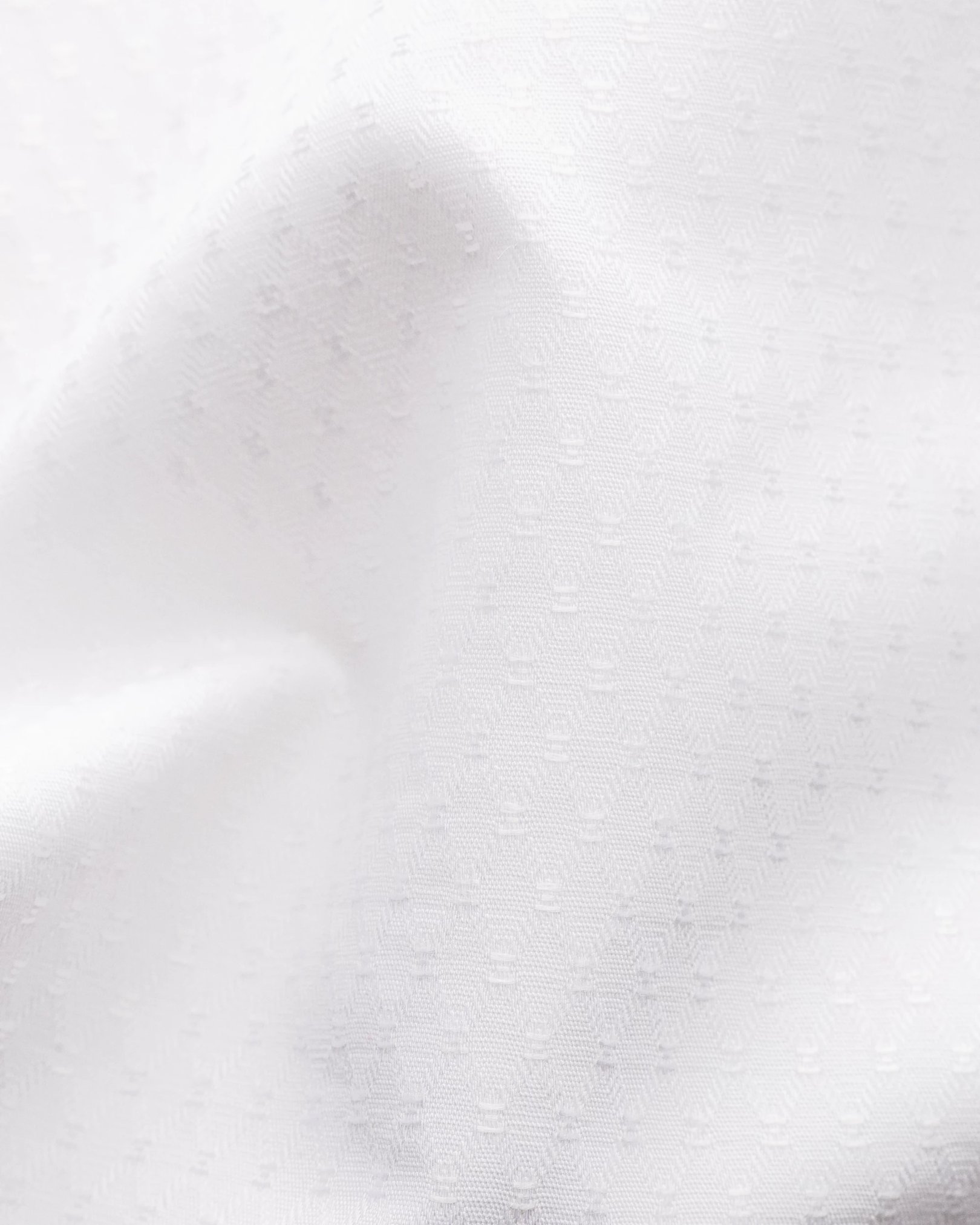 Eton - white jacquard moderate