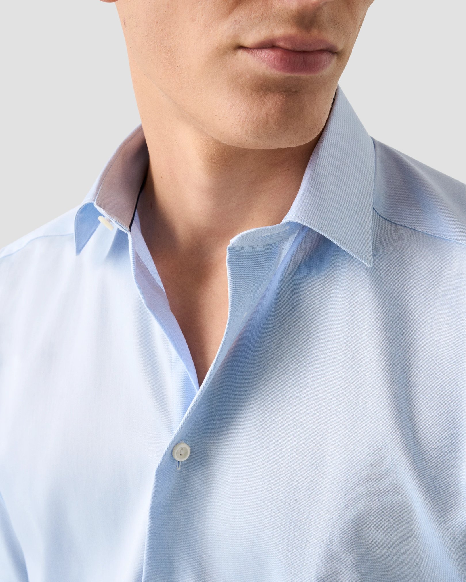 Eton - light blue signature twill shirt pointed