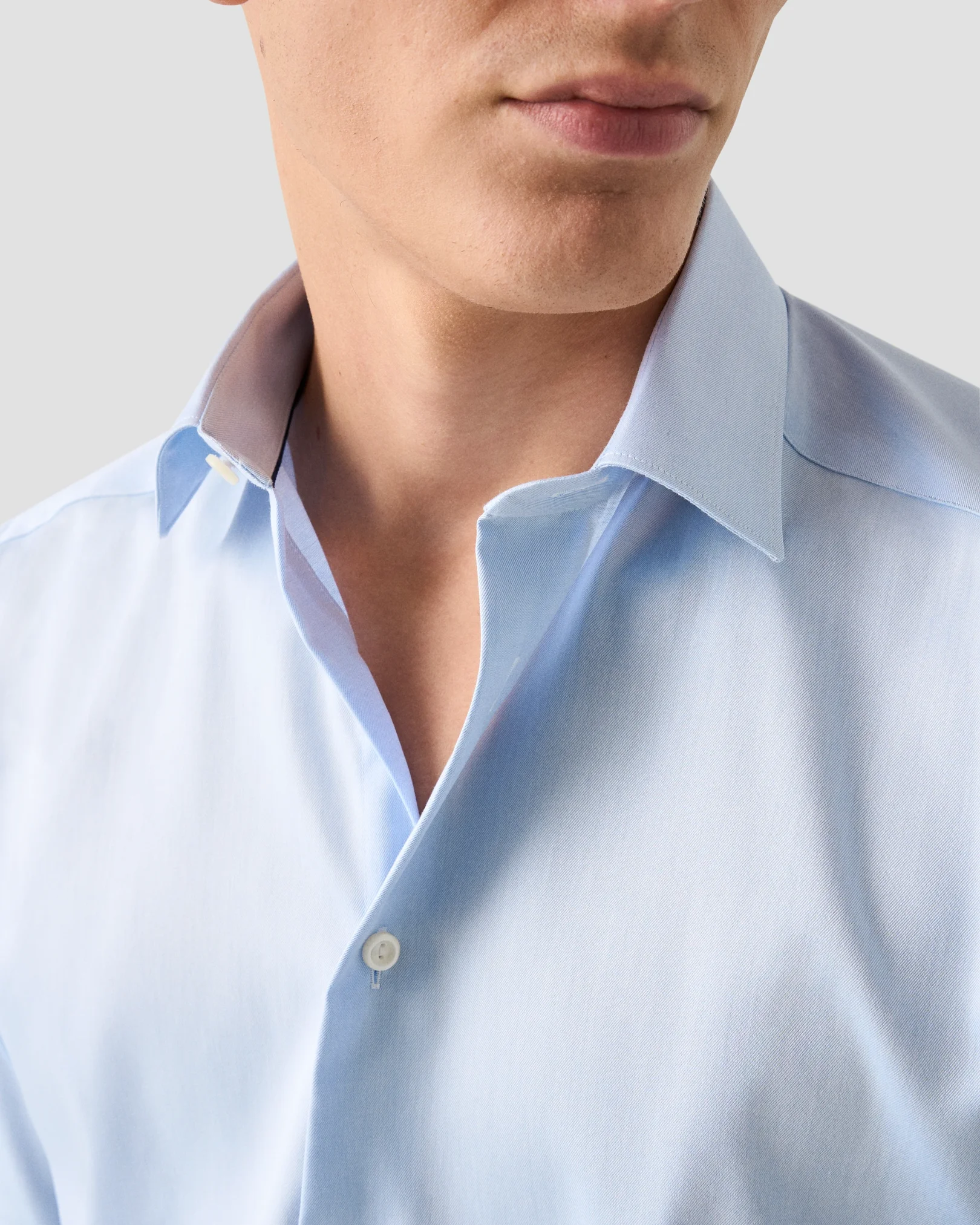 Eton - light blue signature twill shirt pointed