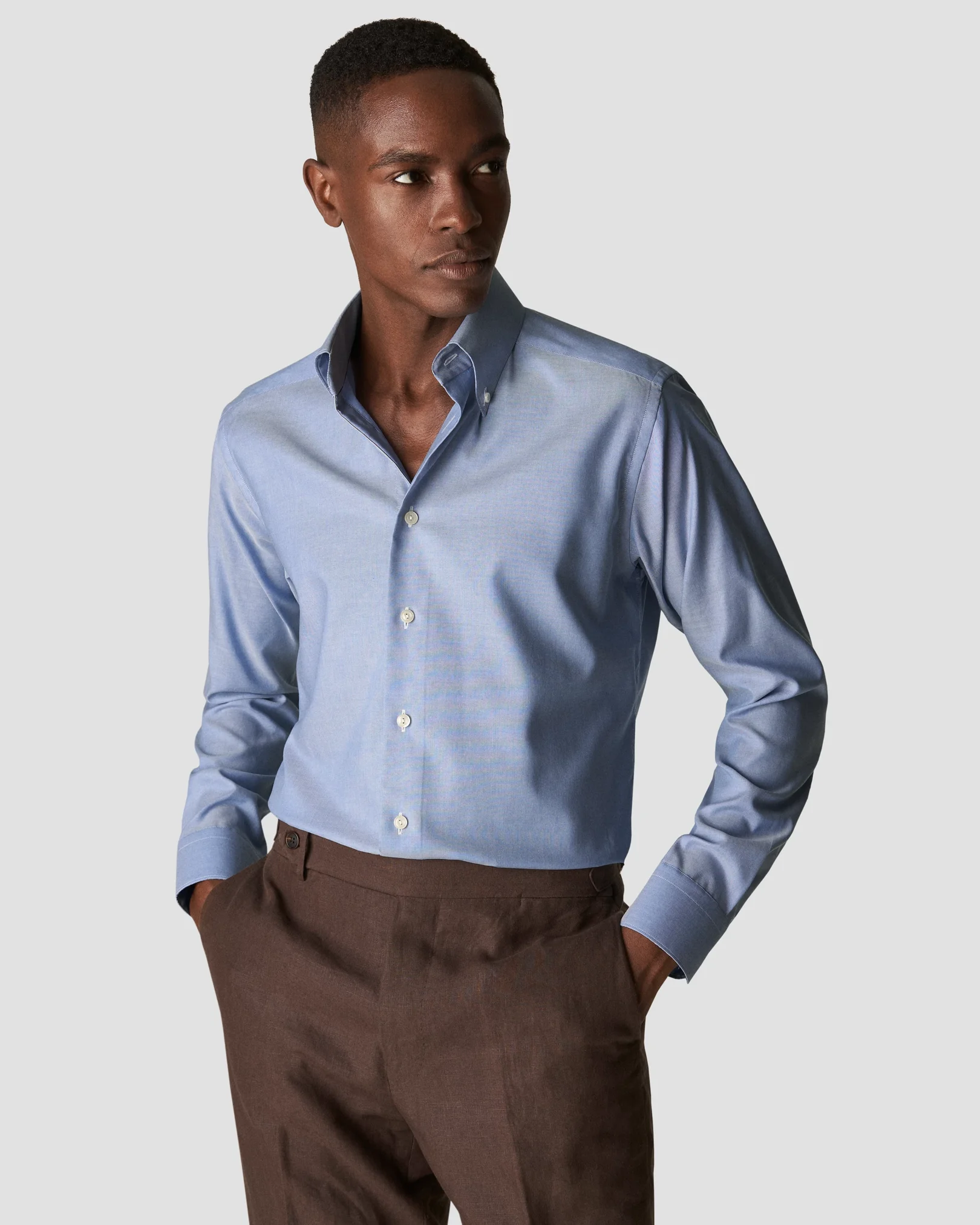 Eton - dark blue wrinkle free oxford