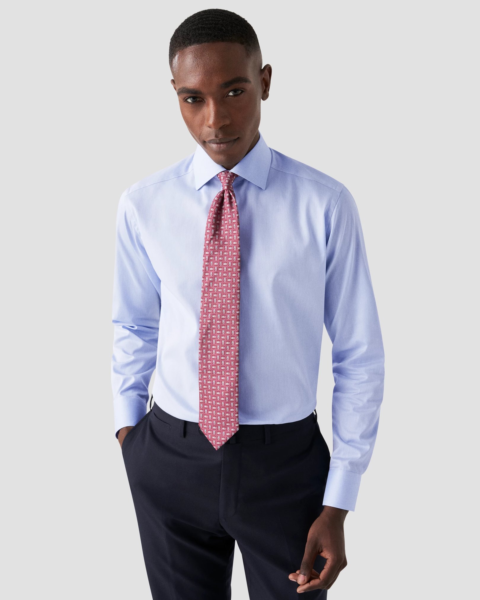 Eton - light blue signature twill summer details