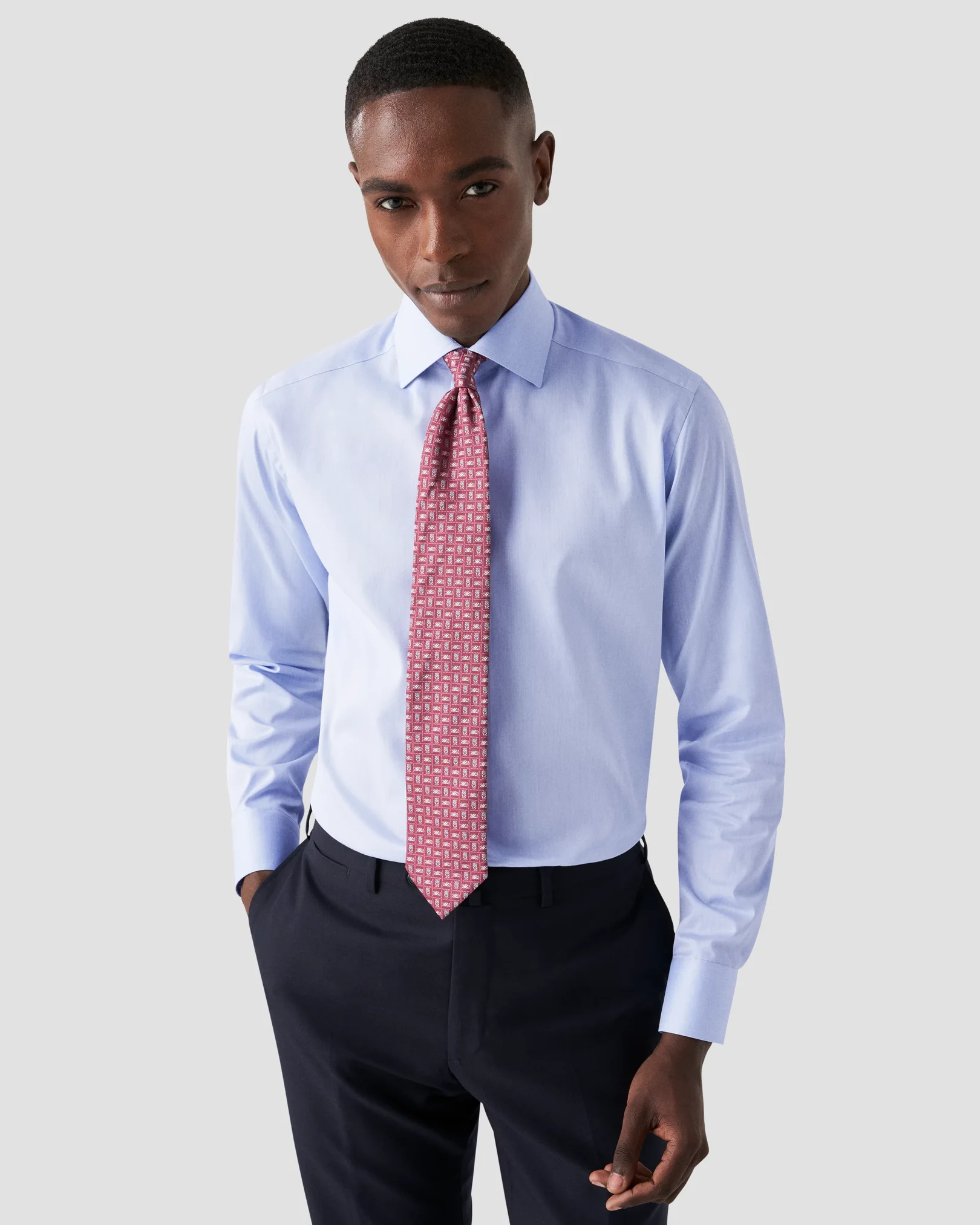 Eton - light blue signature twill summer details