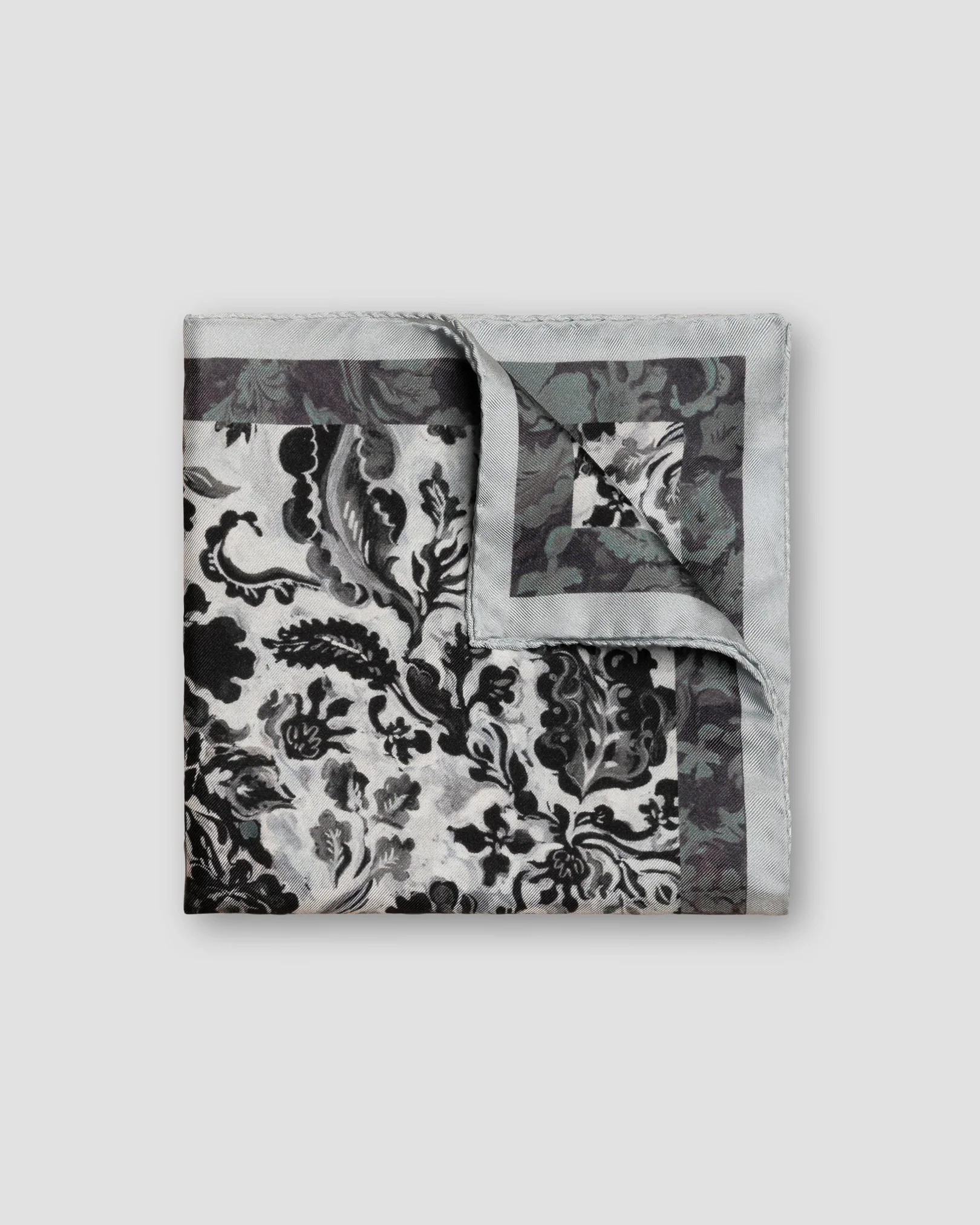 Eton - printed silk pcoket sqaure