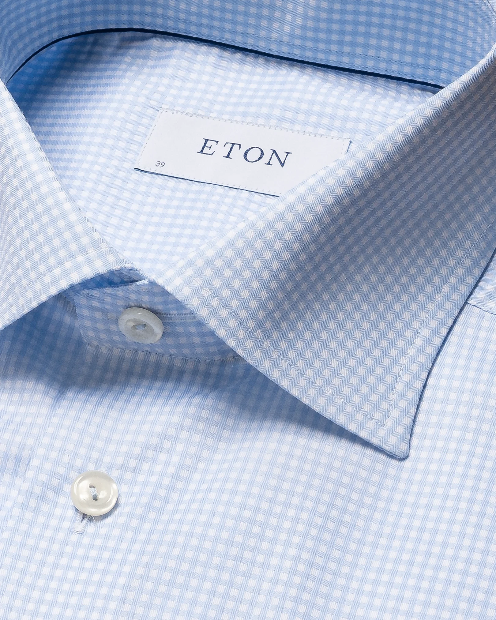 Eton - light blue fine twill cut away single contemporary