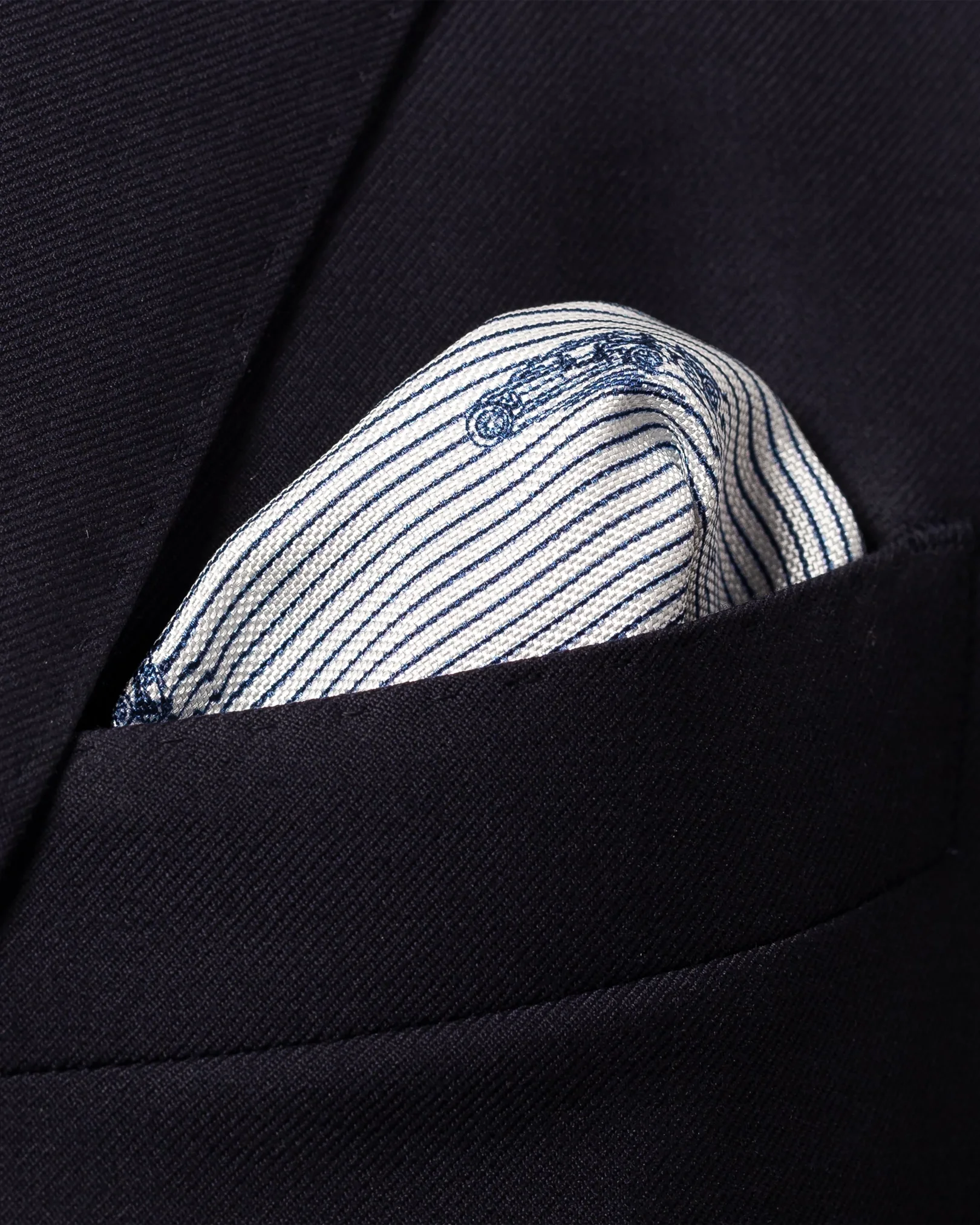Eton - retro racing cars pocket square