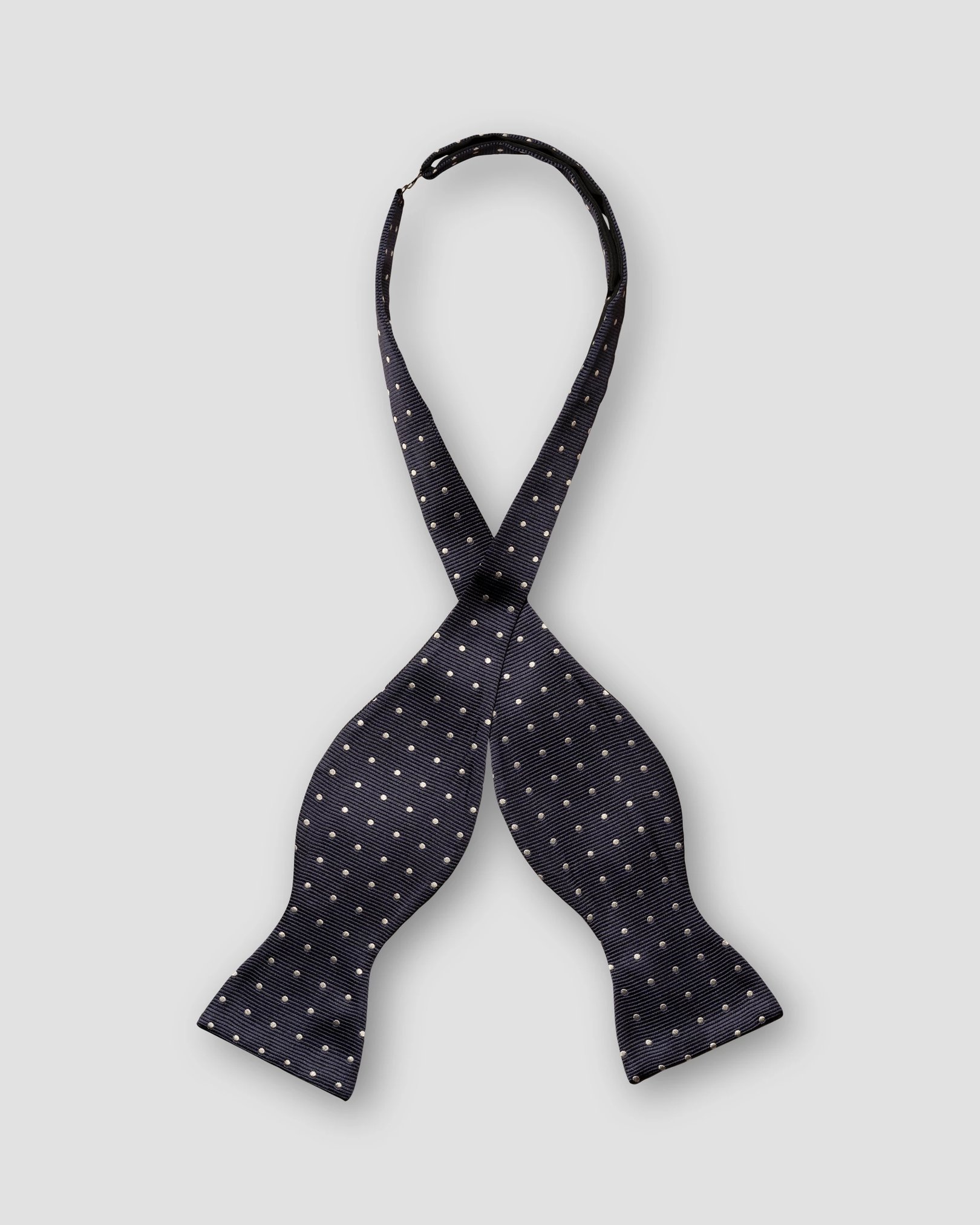 Eton - polka dot pocket sqaure