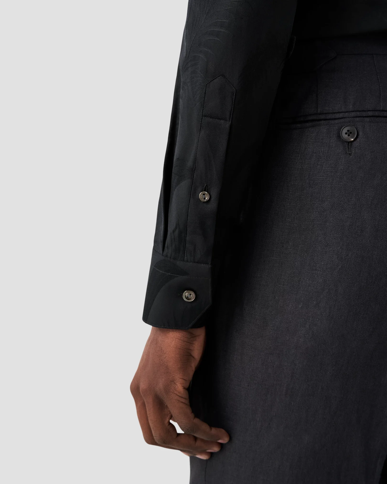 Eton - black jacquard moderate cut away