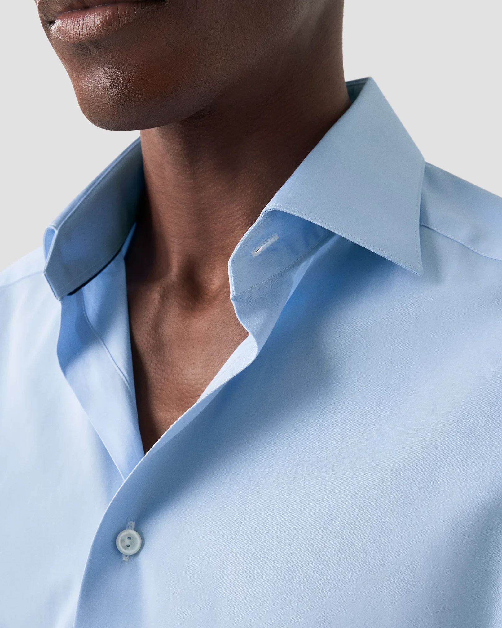Eton - light blue downing cut away